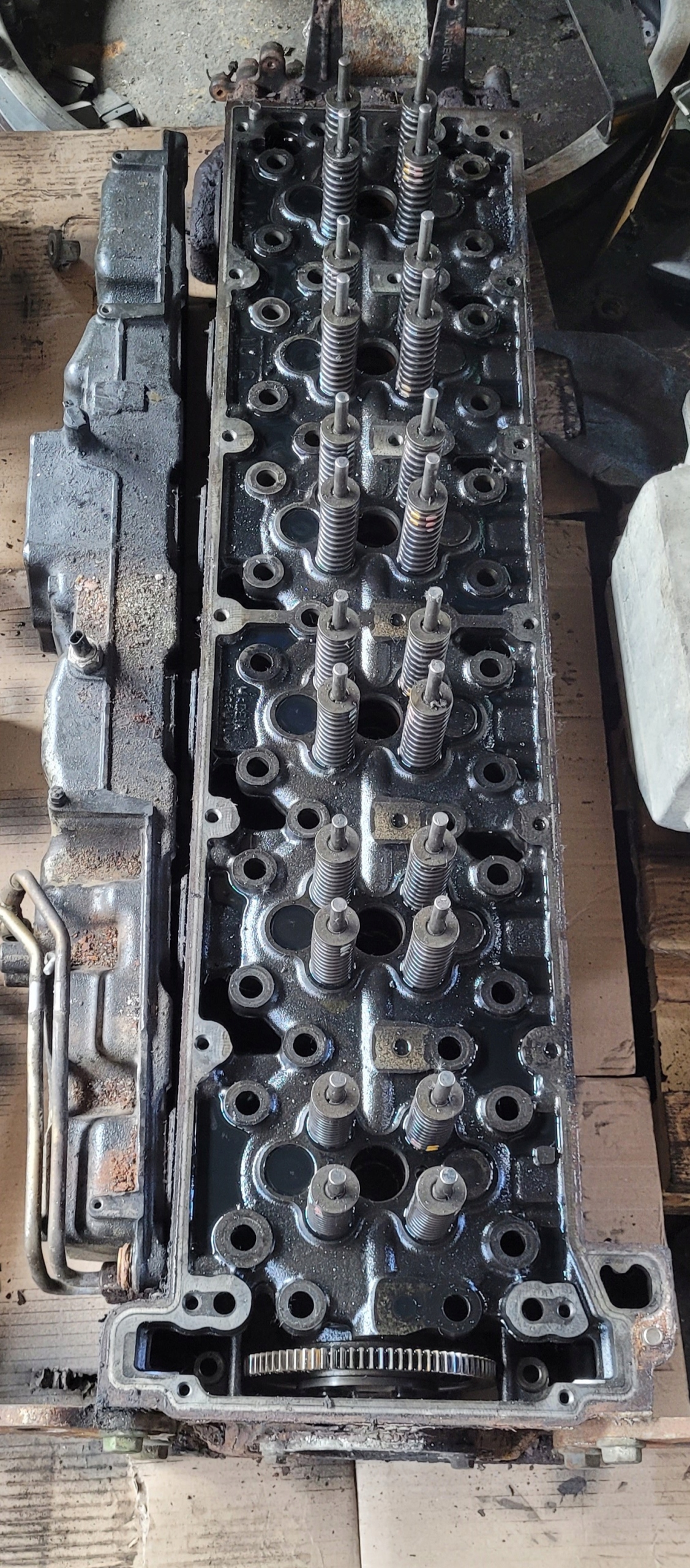 GŁOWICA SILNIKA MERCEDES ACTROS 430 KM Producent części Mercedes-Benz OE