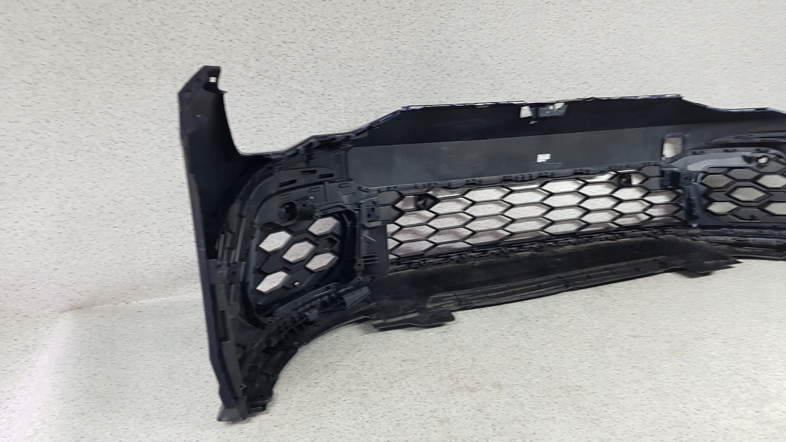 VW GOLF VIII 8 5H0 GTI 2020 - bumper front 9084