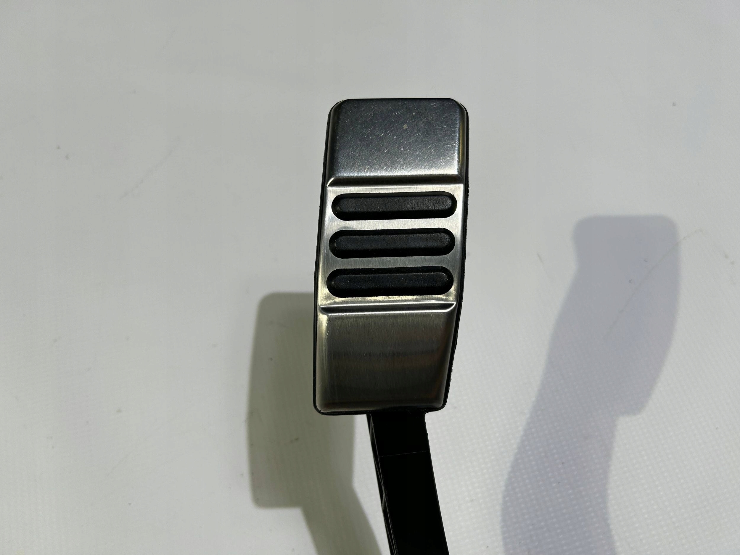 accelerator pedal potentiometer Ford Mustang 3.7 5.0 2011-2014