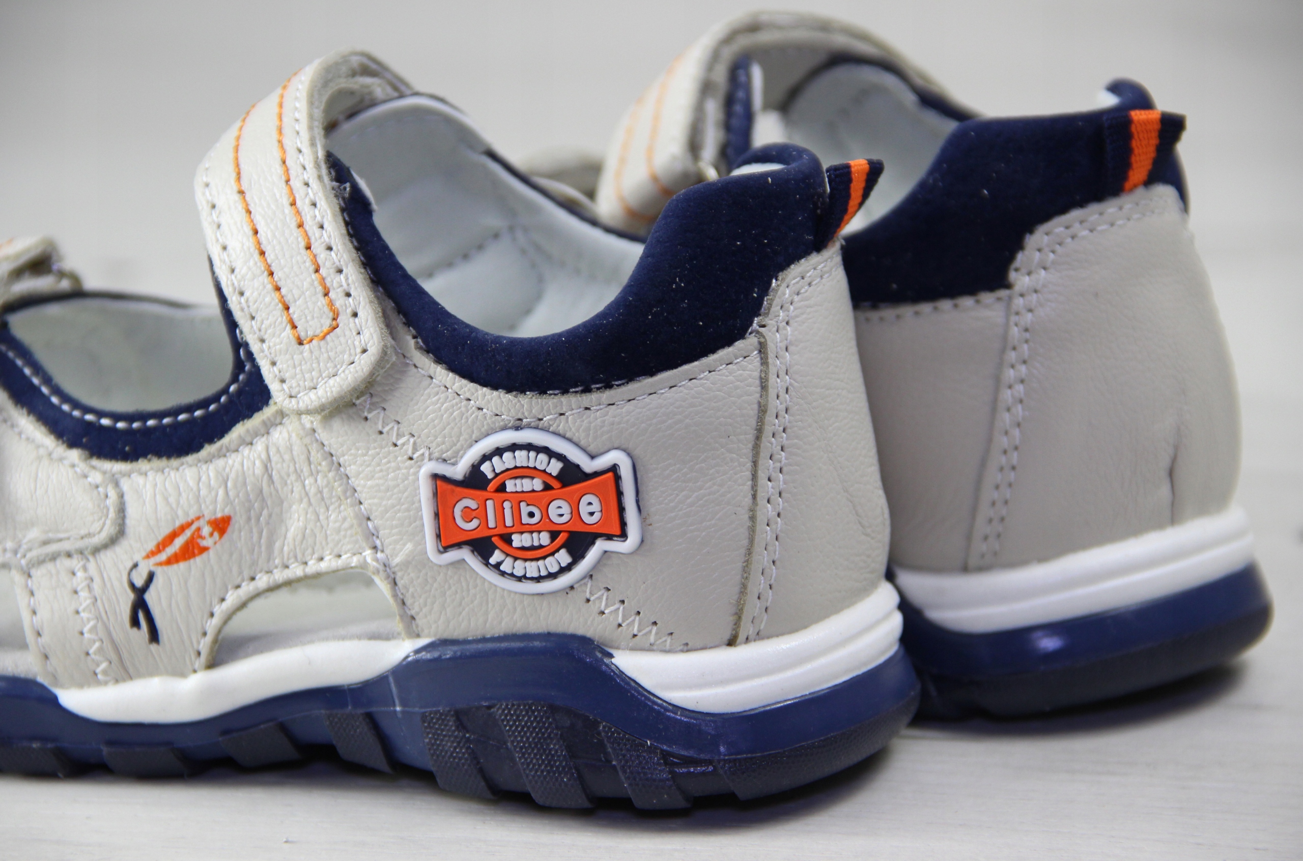 CLIBEE sandałki SKÓRZANE 31/19,2cm PROFILOWANE Kod producenta CL F256