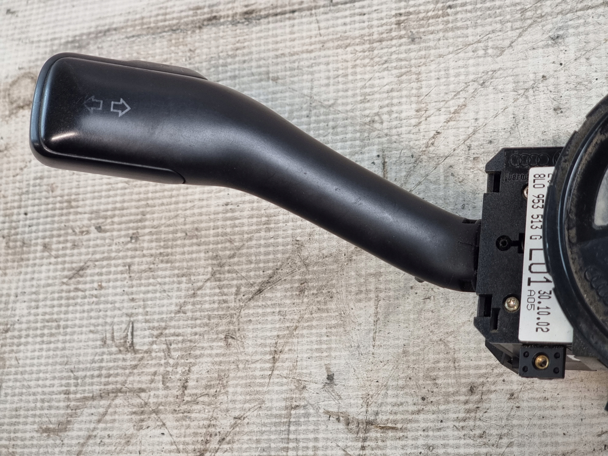 steering wheel levers and controls ring OE 8L0953513G 4B0953503F SEAT LEON and 02r