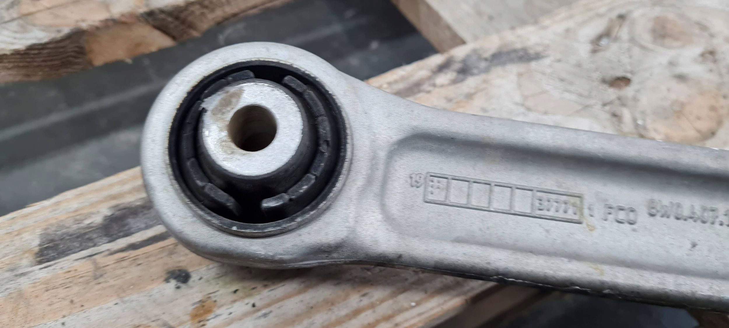 A5 8W Querlenker rechts vorne vorne 8W0407156A A4 B9 8W