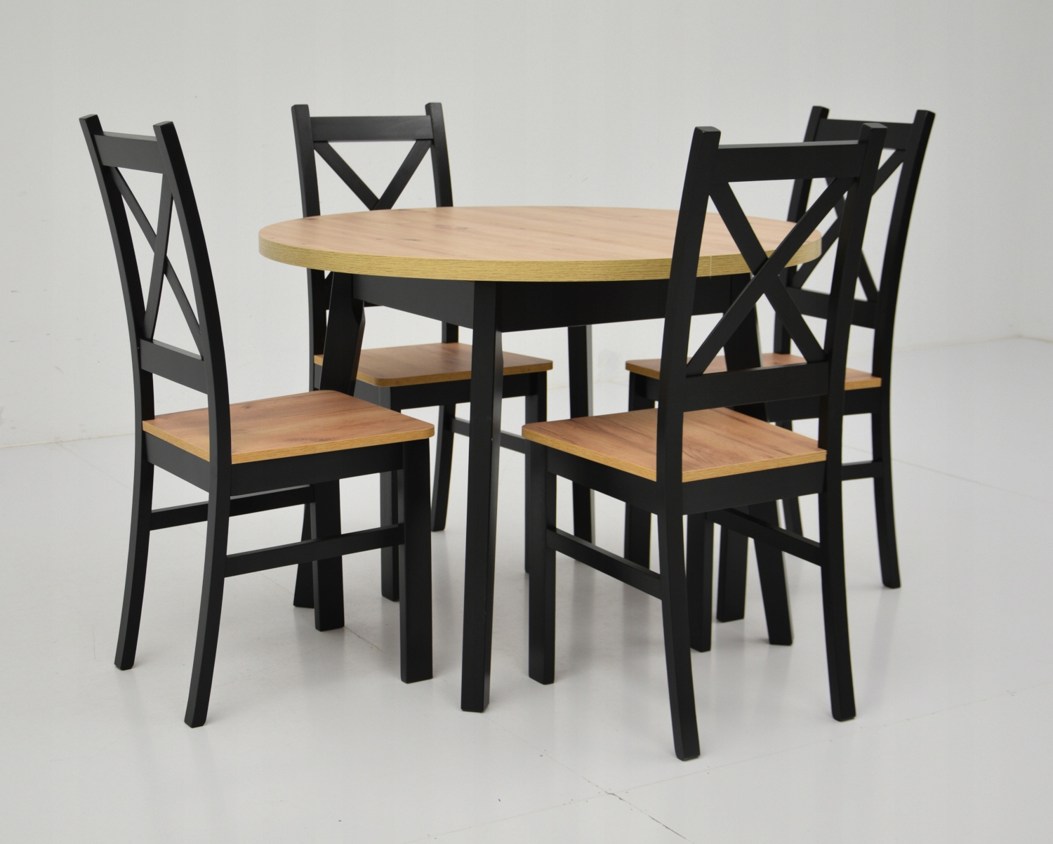 Komplet kuchenny stół okrągły i 4 krzesła z drewna Wysokość krzesła 95 cm