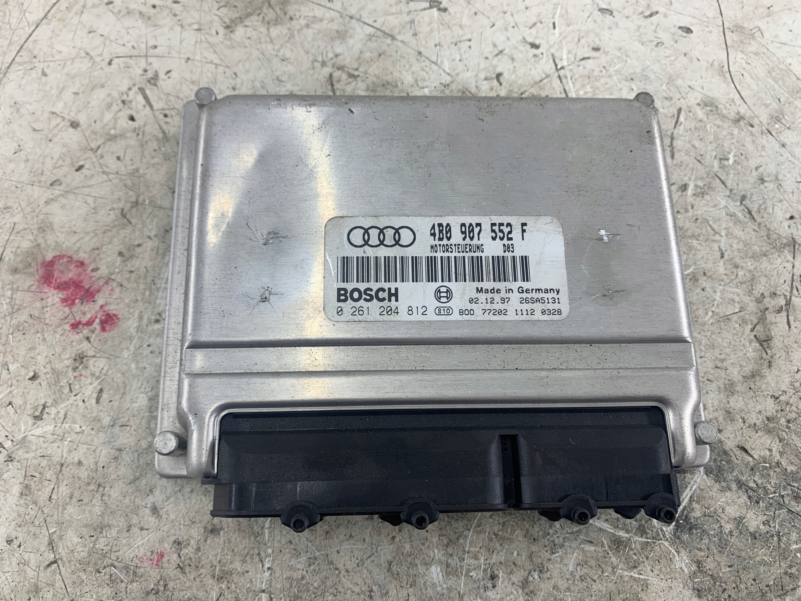 AUDI A6 C5 2.4 control unit of the engine 4B0907552F
