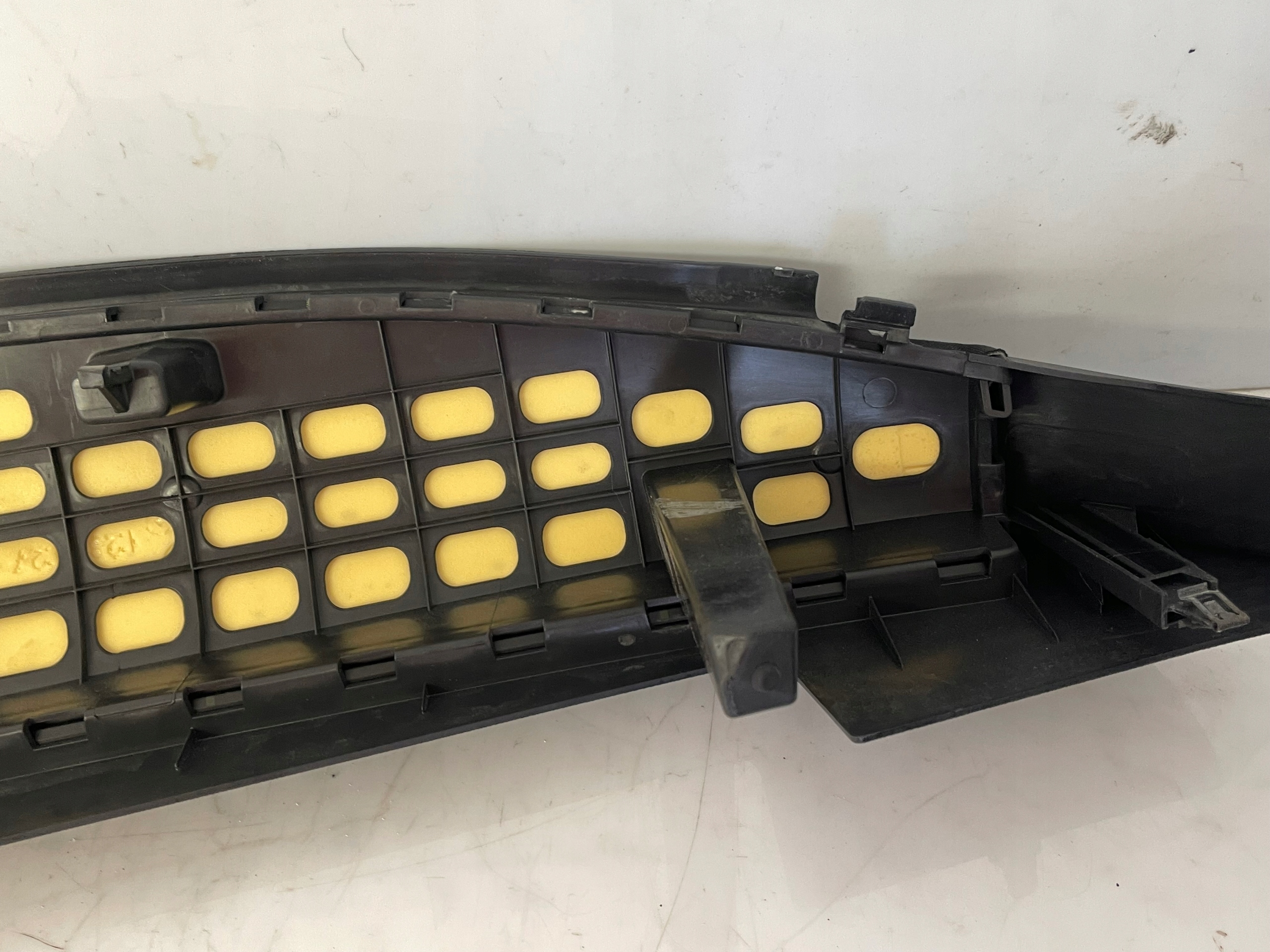 VW PASSAT B8 14-19R KOMBI side KANAPY left rear part 3G9885701F