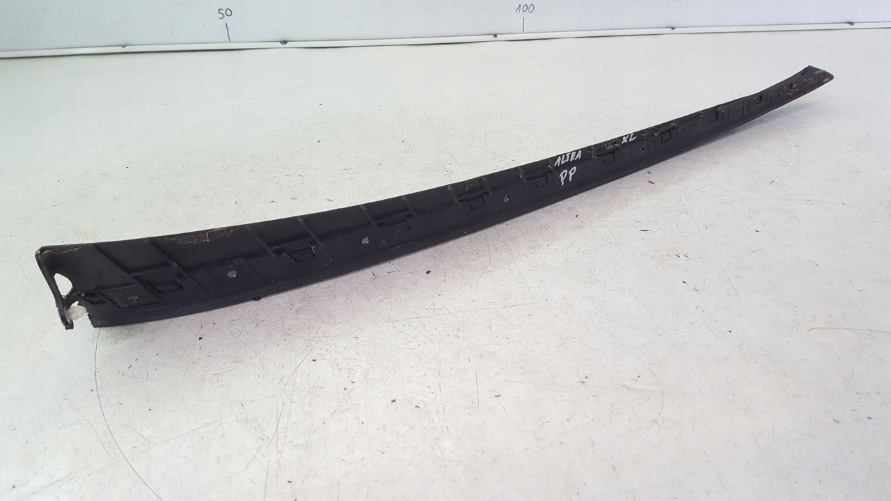 moulding windows czolowej right Seat Altea XL 1,4