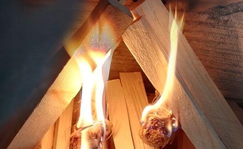 Rozpałka ekologiczna podpałka do grilla pieca ogniska kominka 6kg Naturalna Typ produktu rozpałka