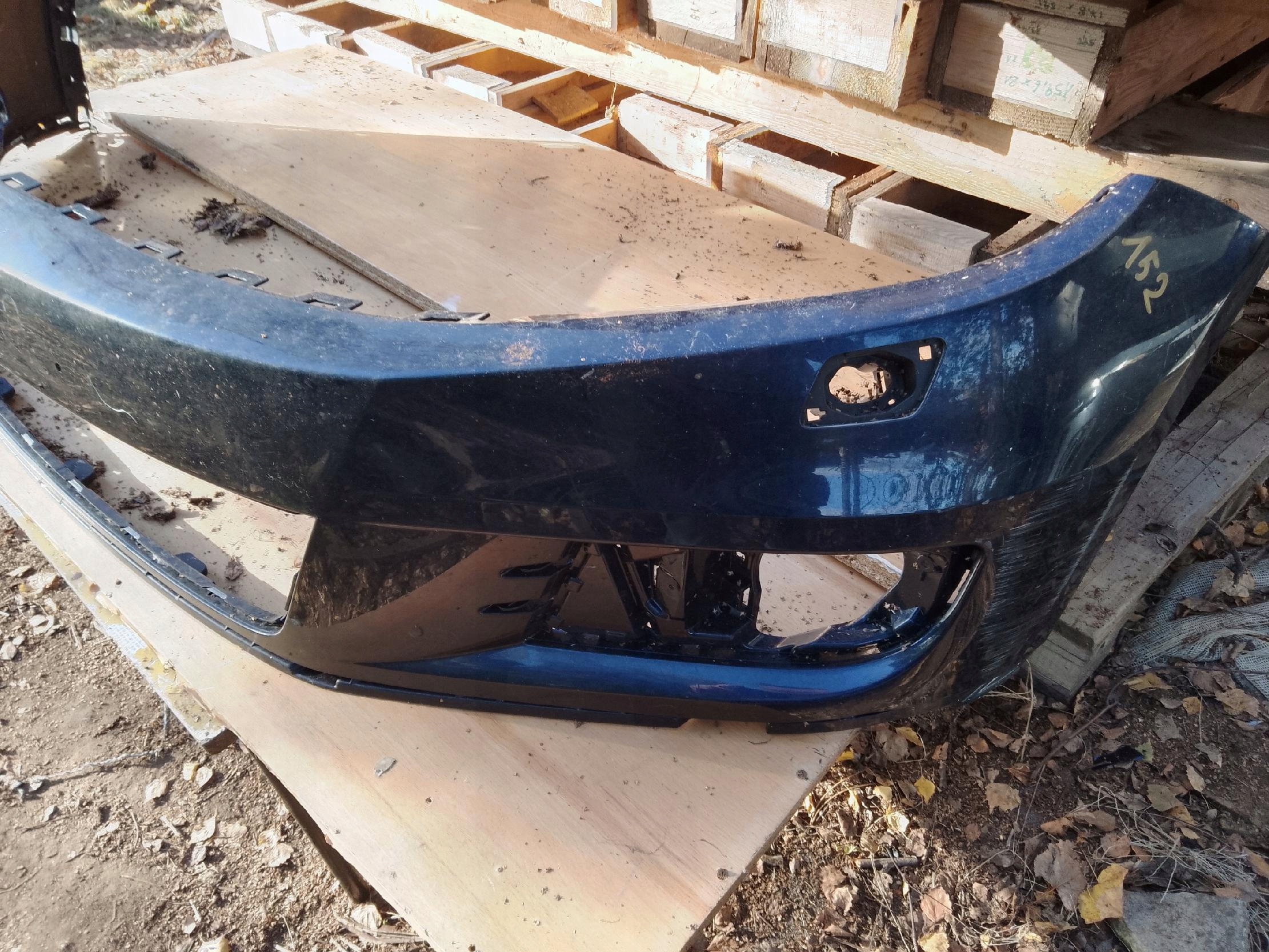 bumper front VOLKSWAGEN TIGUAN II XENON