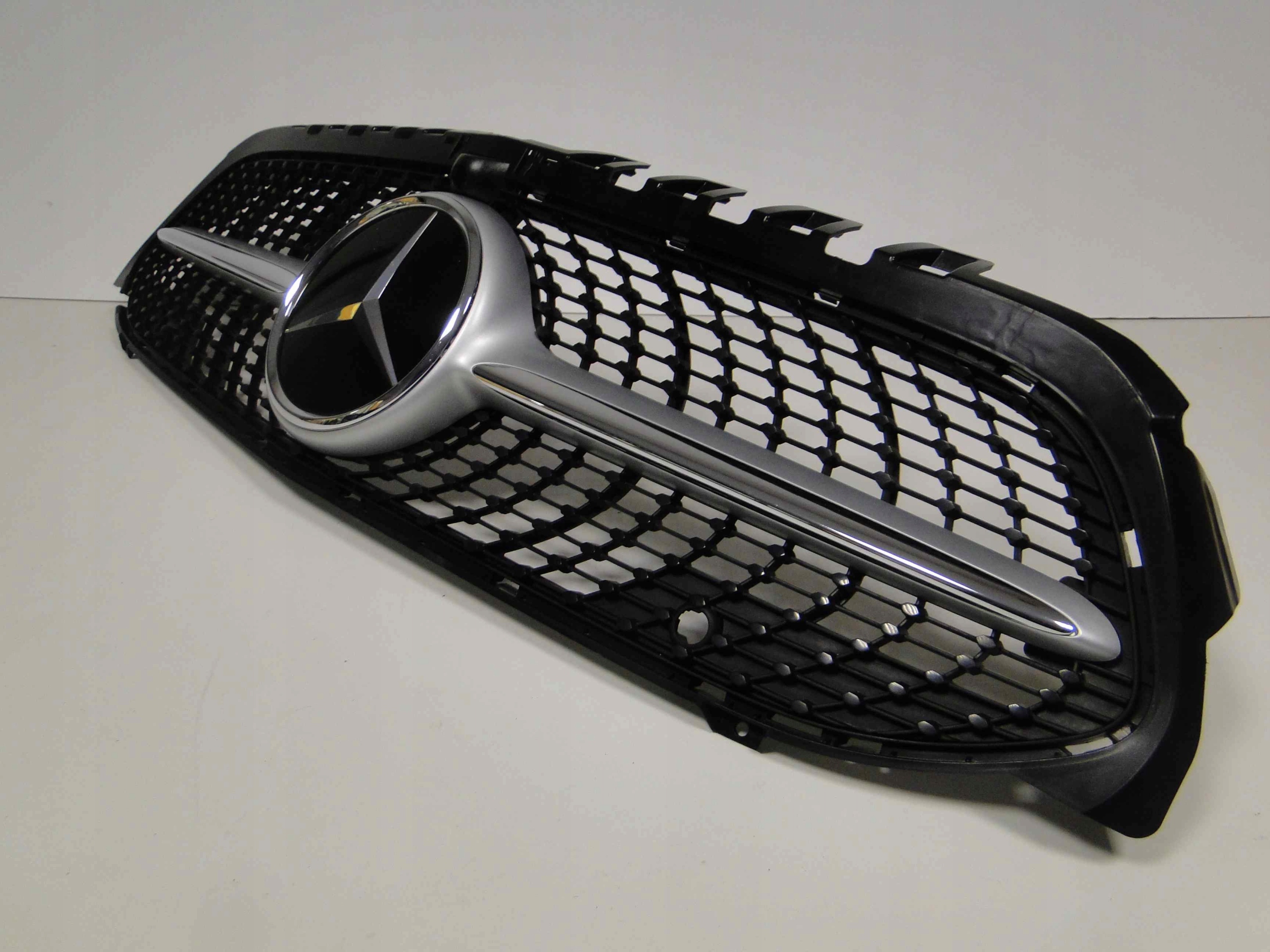 MERCEDES A KLASA W177 GRILL DIAMENT DISTRONIC KAM Typ samochodu Samochody osobowe