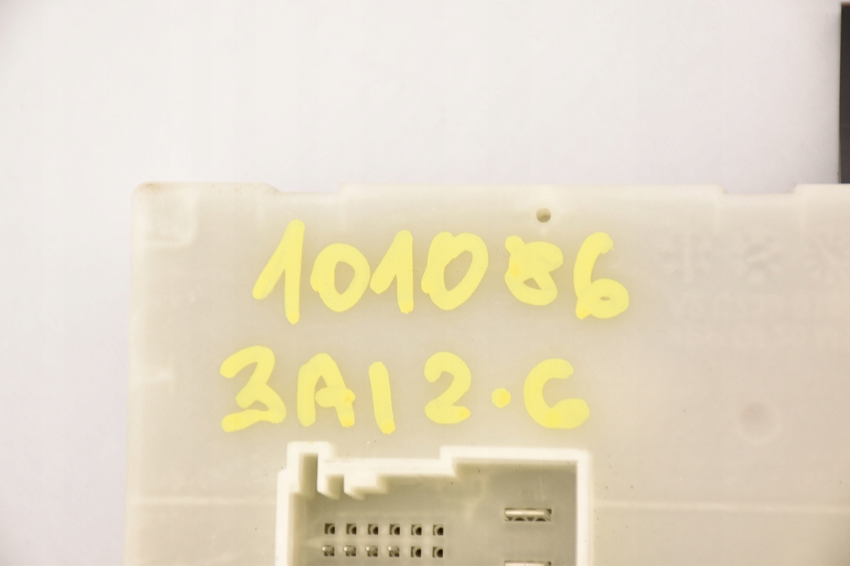 module control unit bonnet MERCEDES A2929007101 GLE292