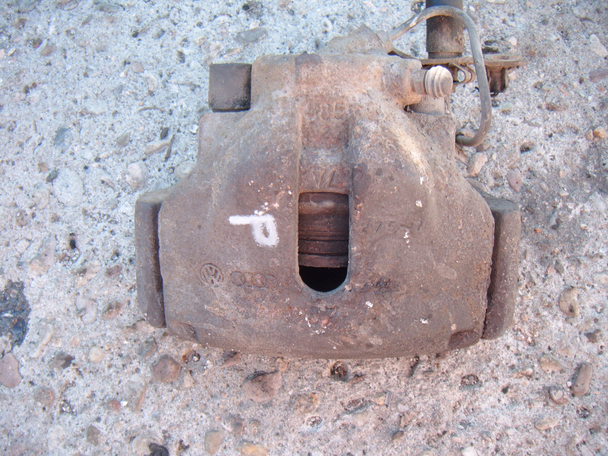 AUDI A6 C5 98- 2.8 QUATTRO ZACISK HAMULCOWY PRAWY PRZÓD