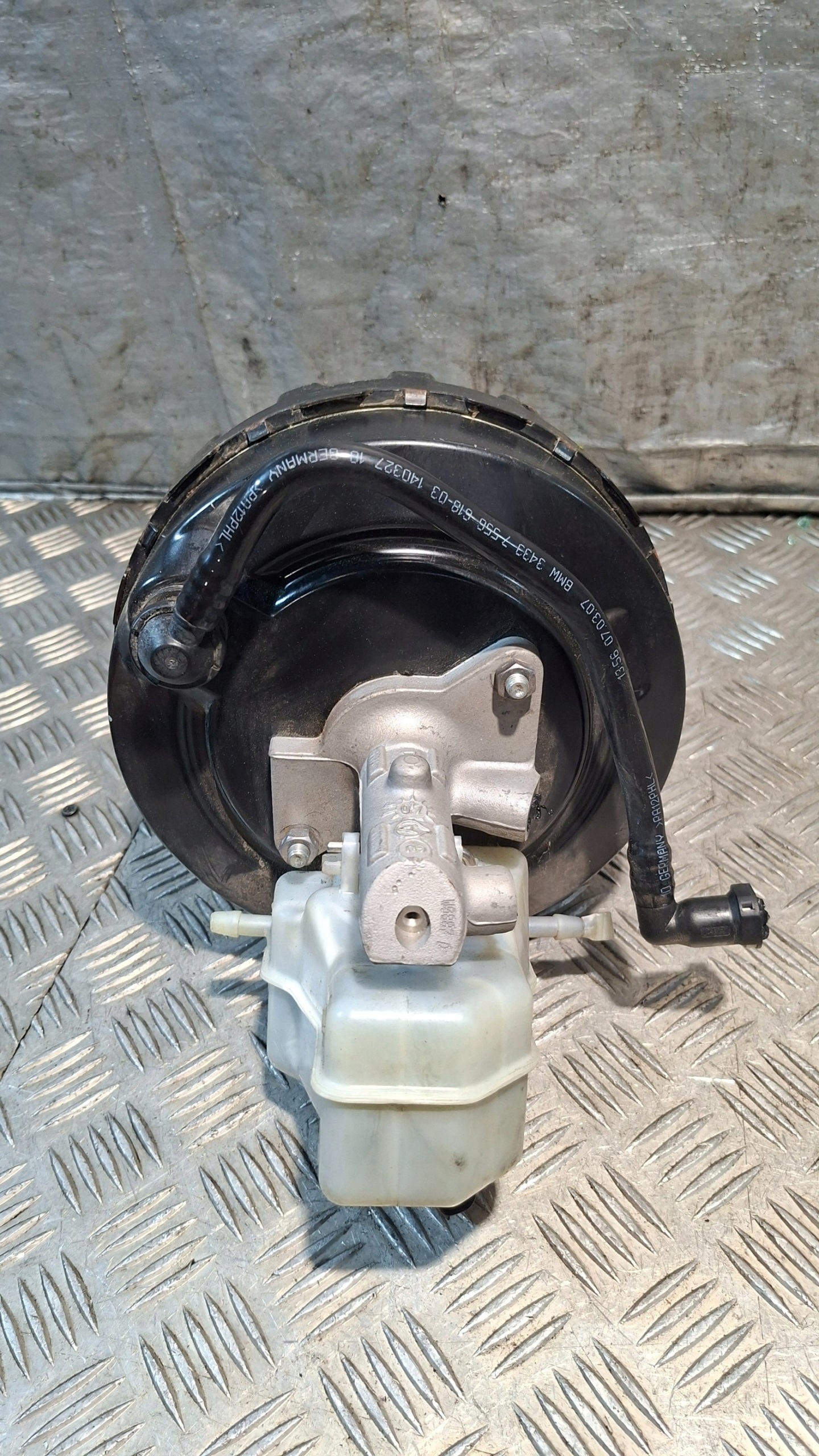 Servo bremsen BMW E81 2.0D