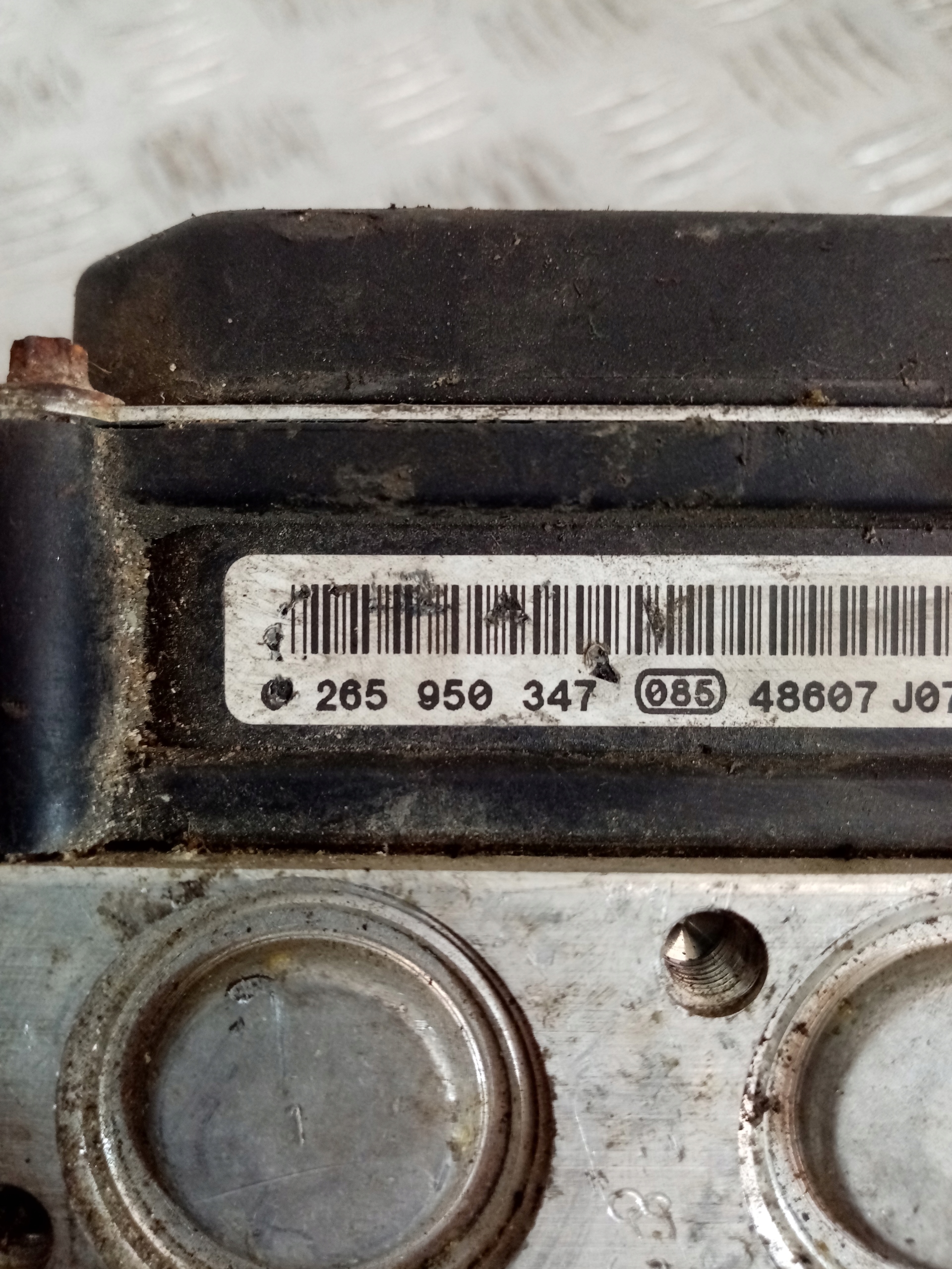Pompa ABS VOLKSWAGEN POLO 4 1.4 B 0265950347