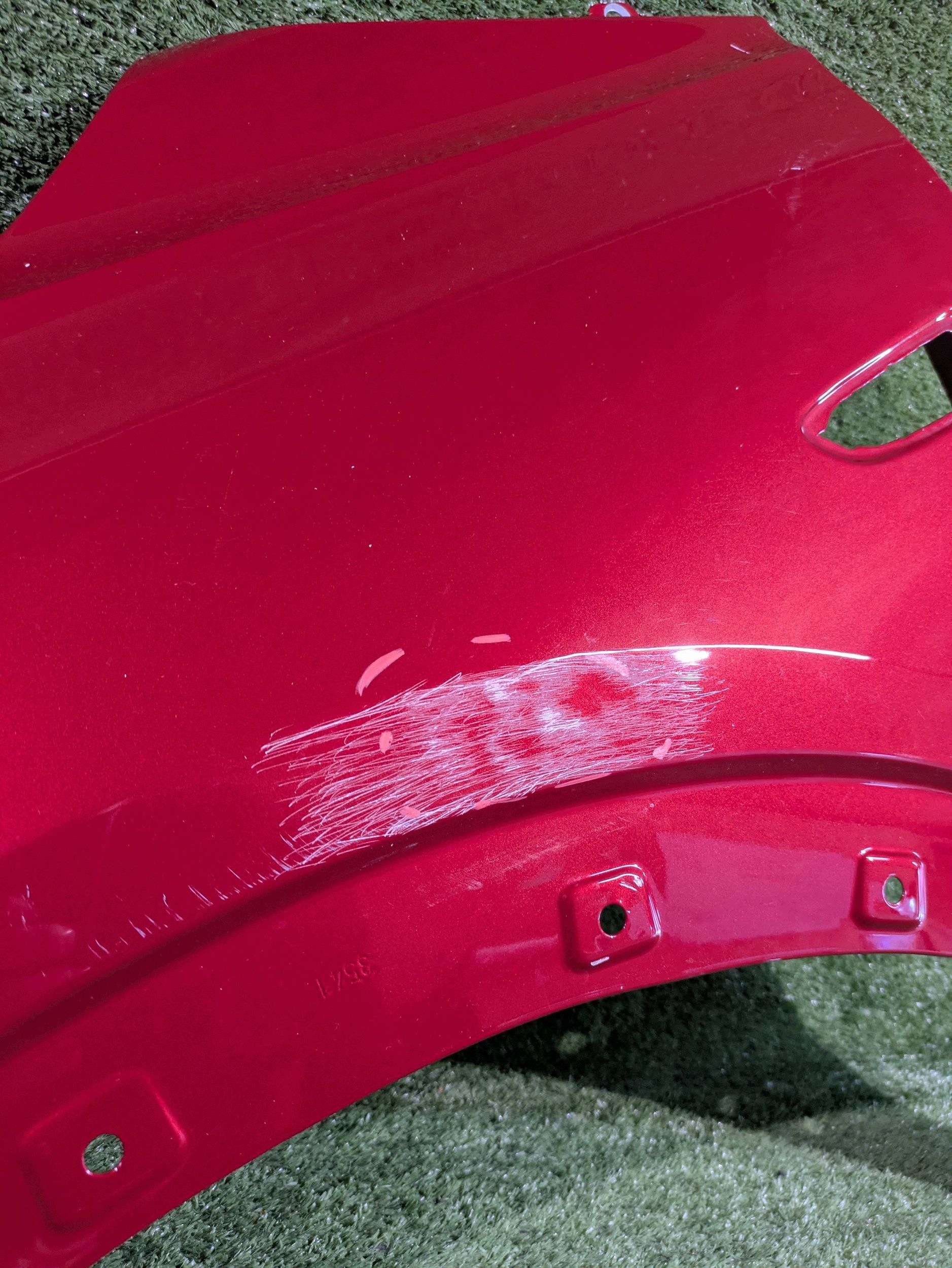 fender front left front OPEL CROSSLAND X NR.B744