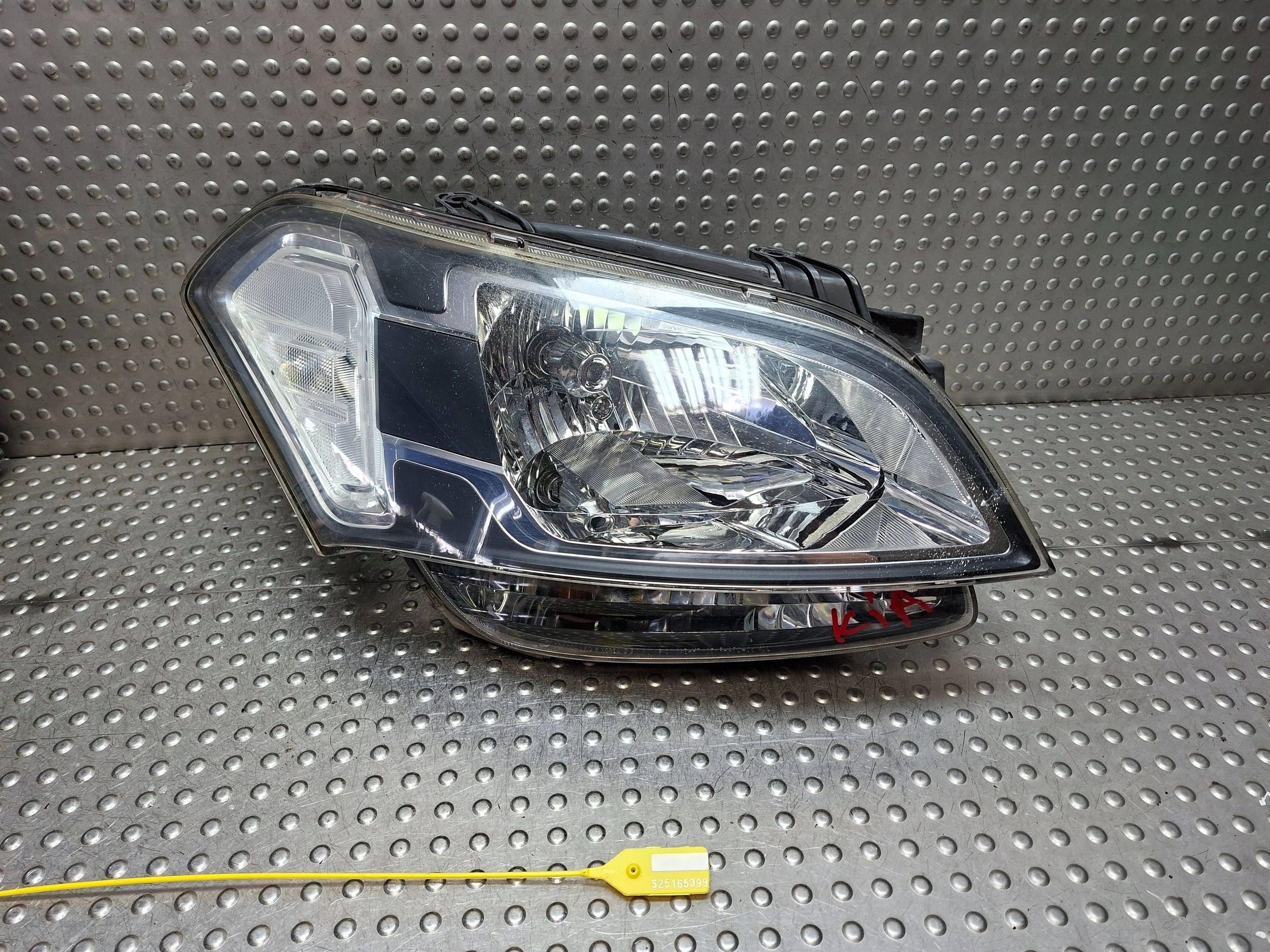 light front right KIA SOUL and 08- EU