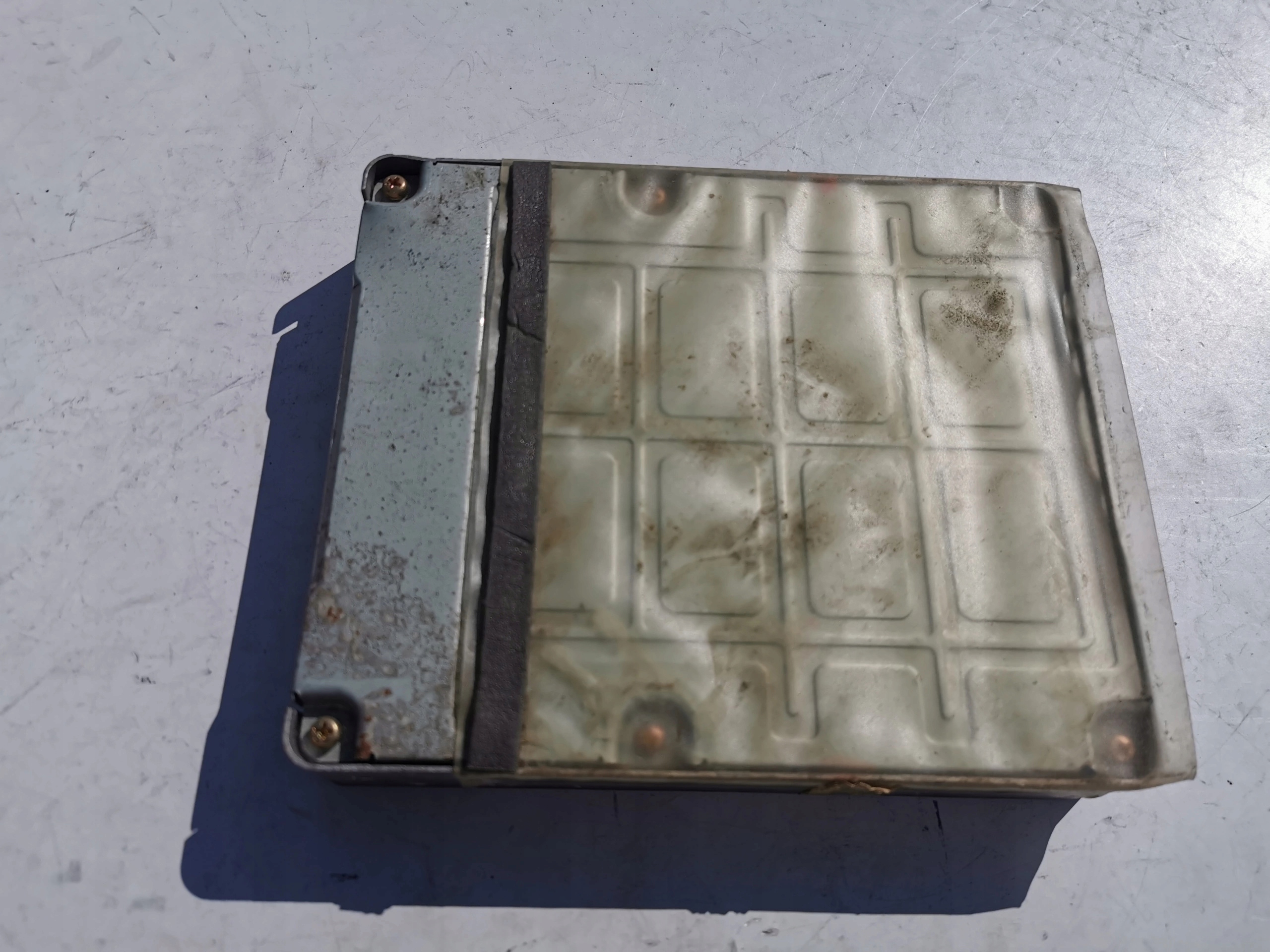 TOYOTA YARIS 1.3B 89661-52281 211000-7431 Computer