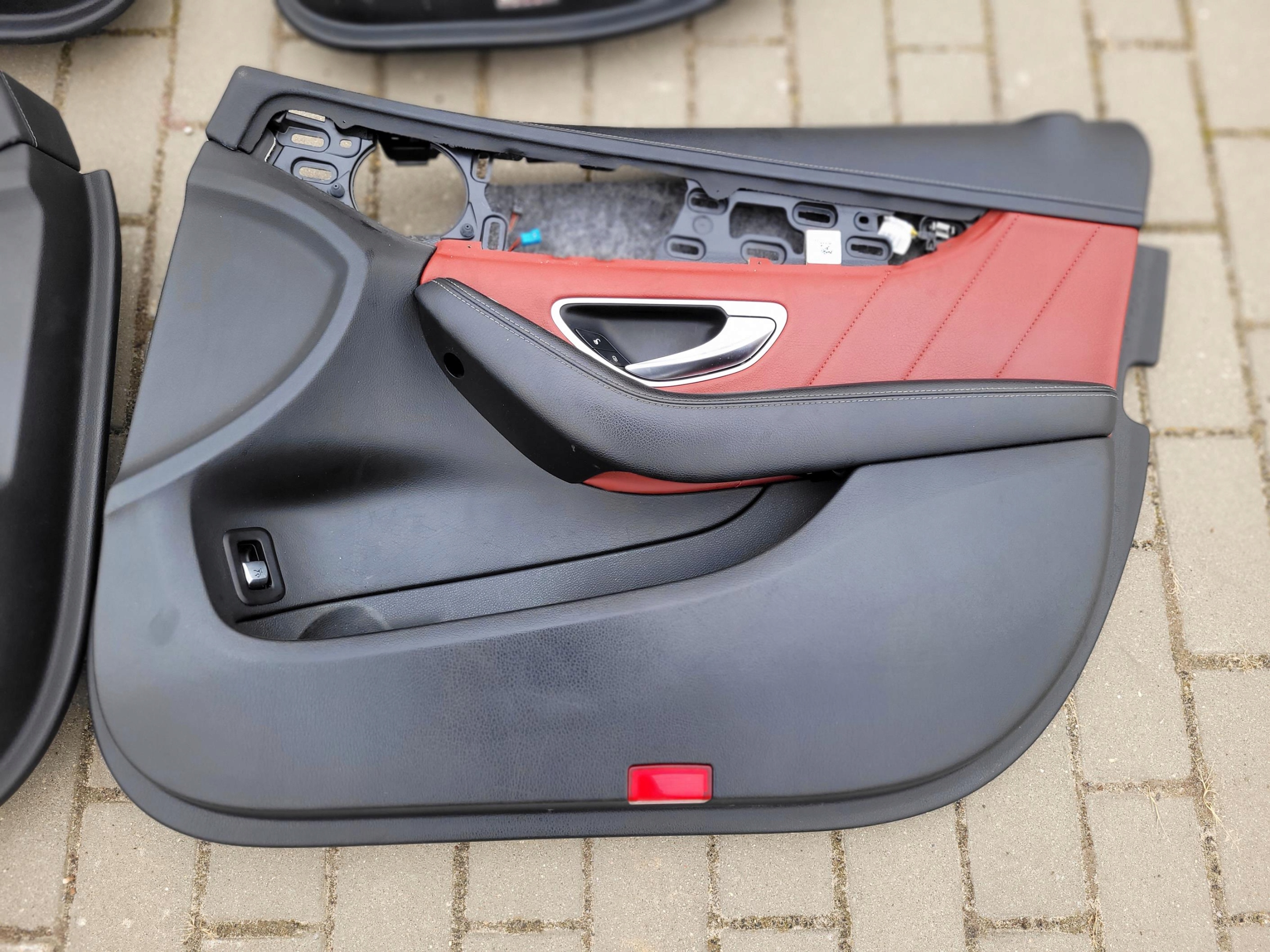 side door front left right UK MERCEDES C W205 sedan