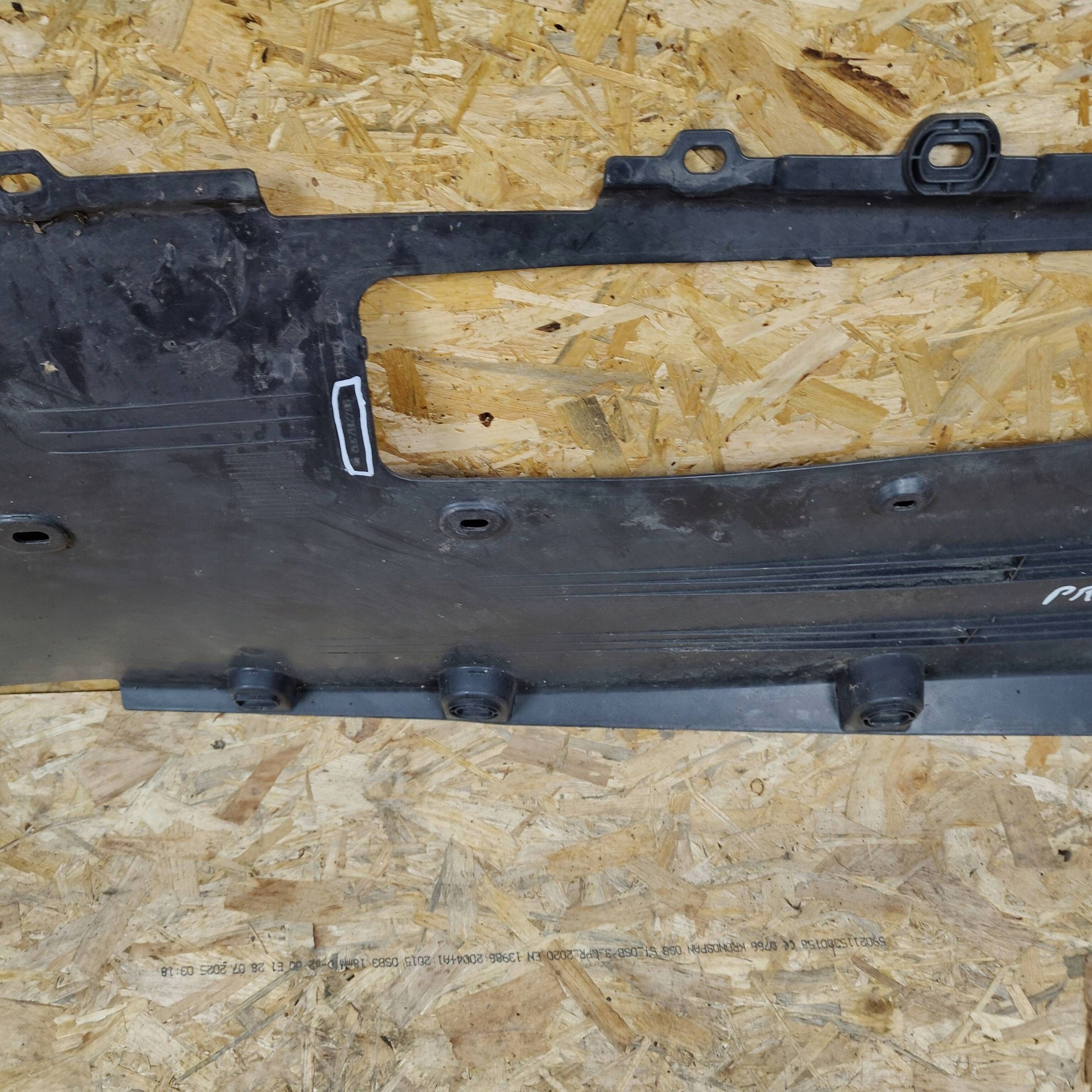 cover chassis side Peugeot 308 9672187380