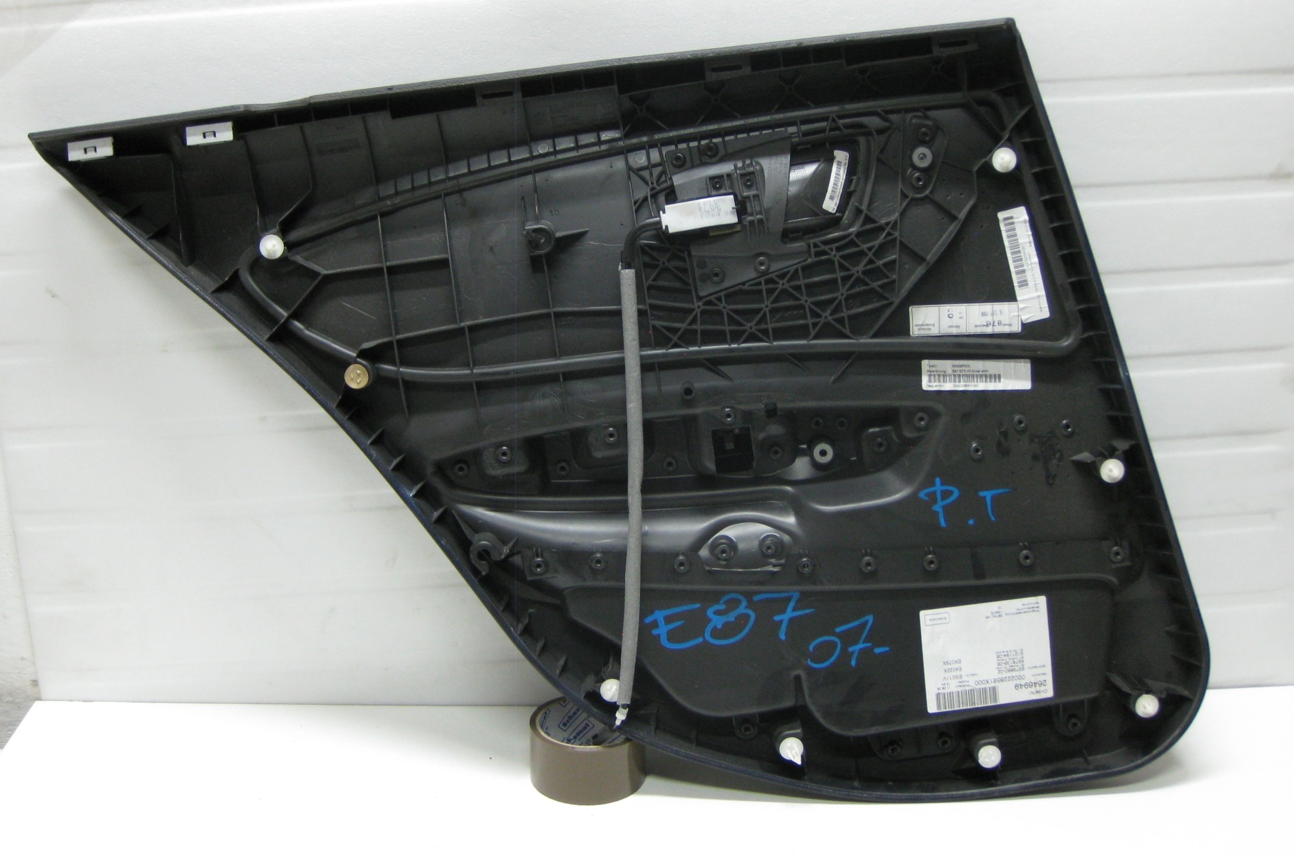 BMW E87 08R side upholstery door right rear part 6979860