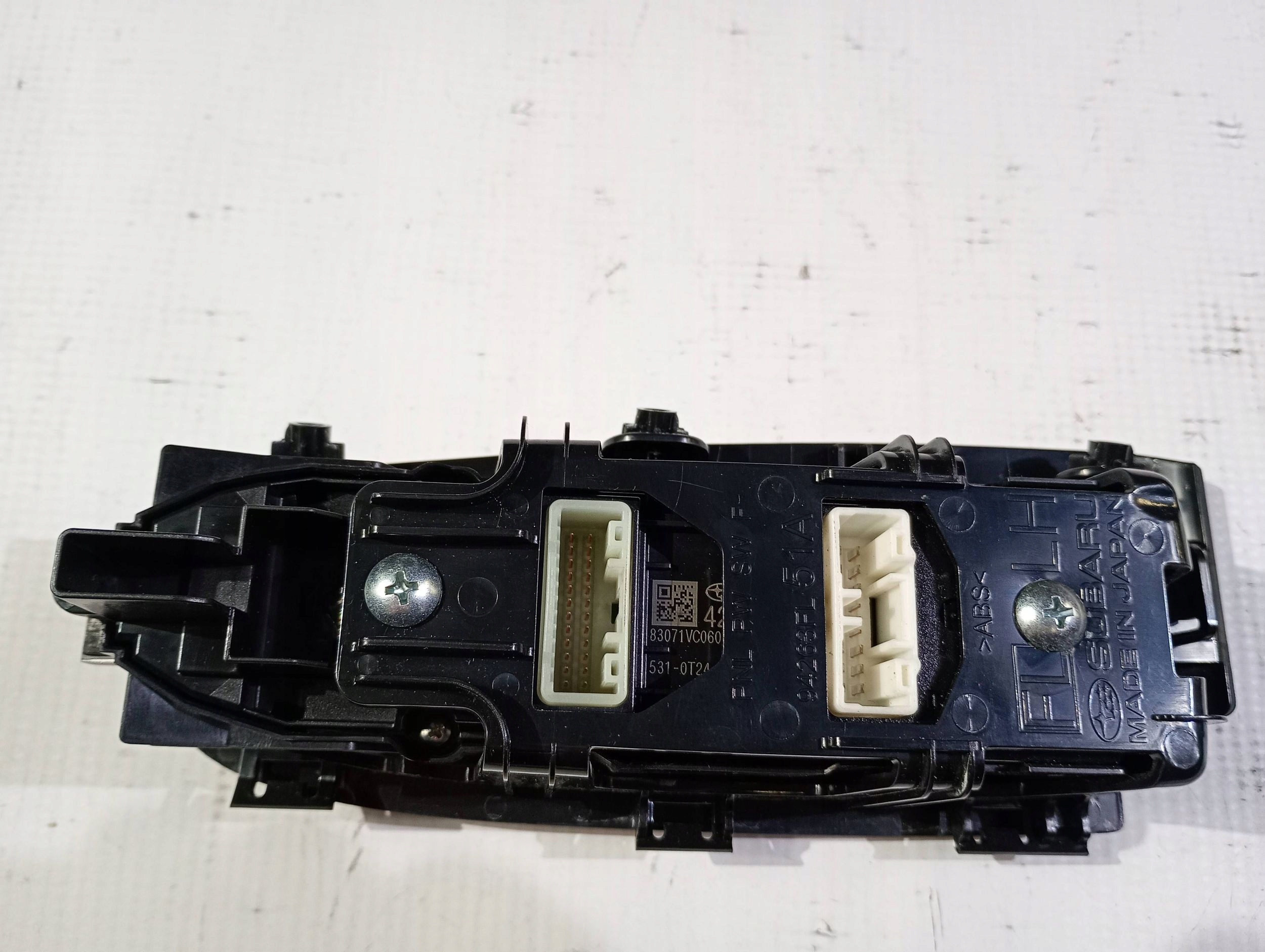 Panel switch button of the window of mirrors left Subaru WRX VB II 2022