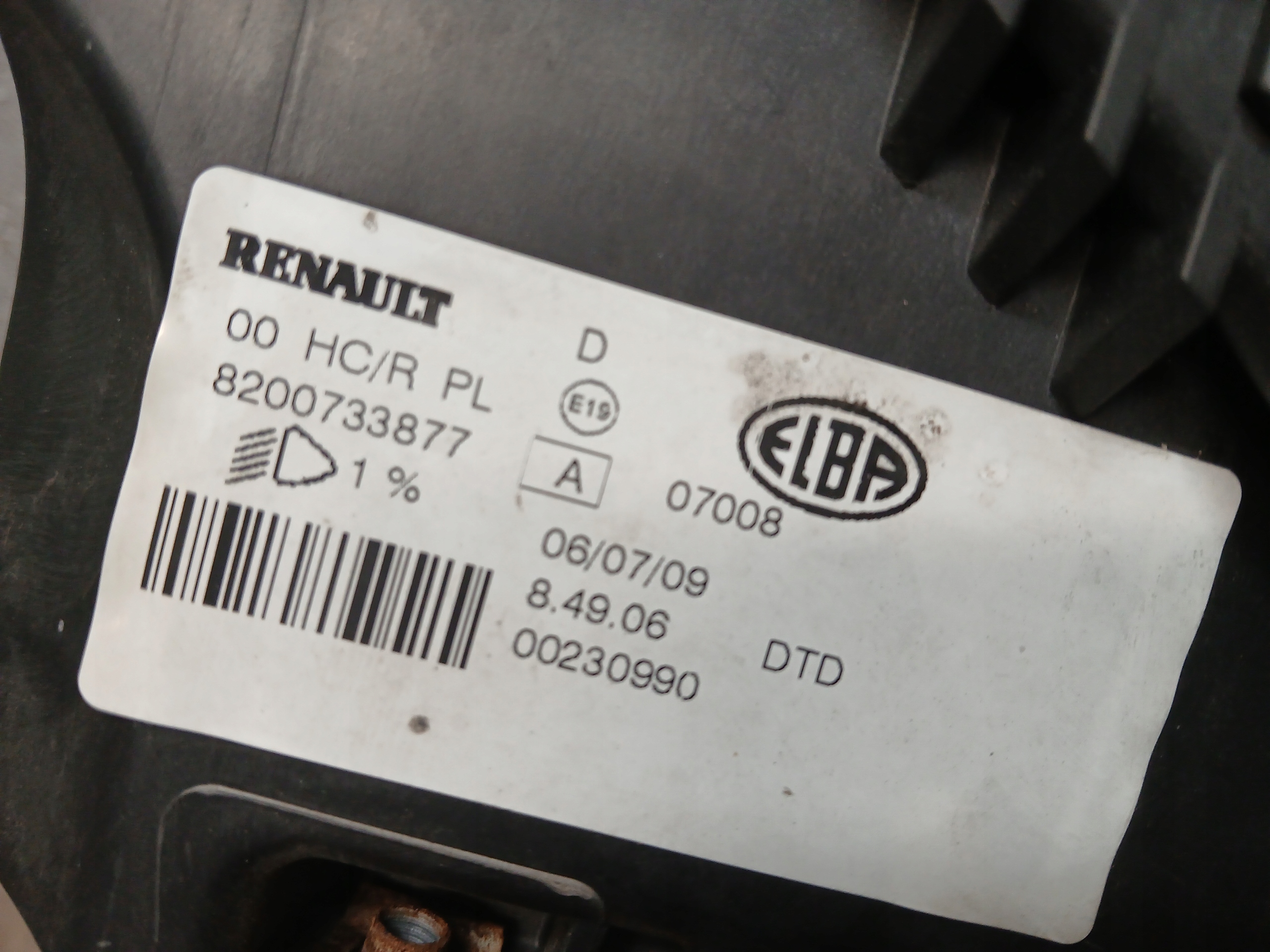 light front right DACIA SANDERO and 1 08- 8200733877