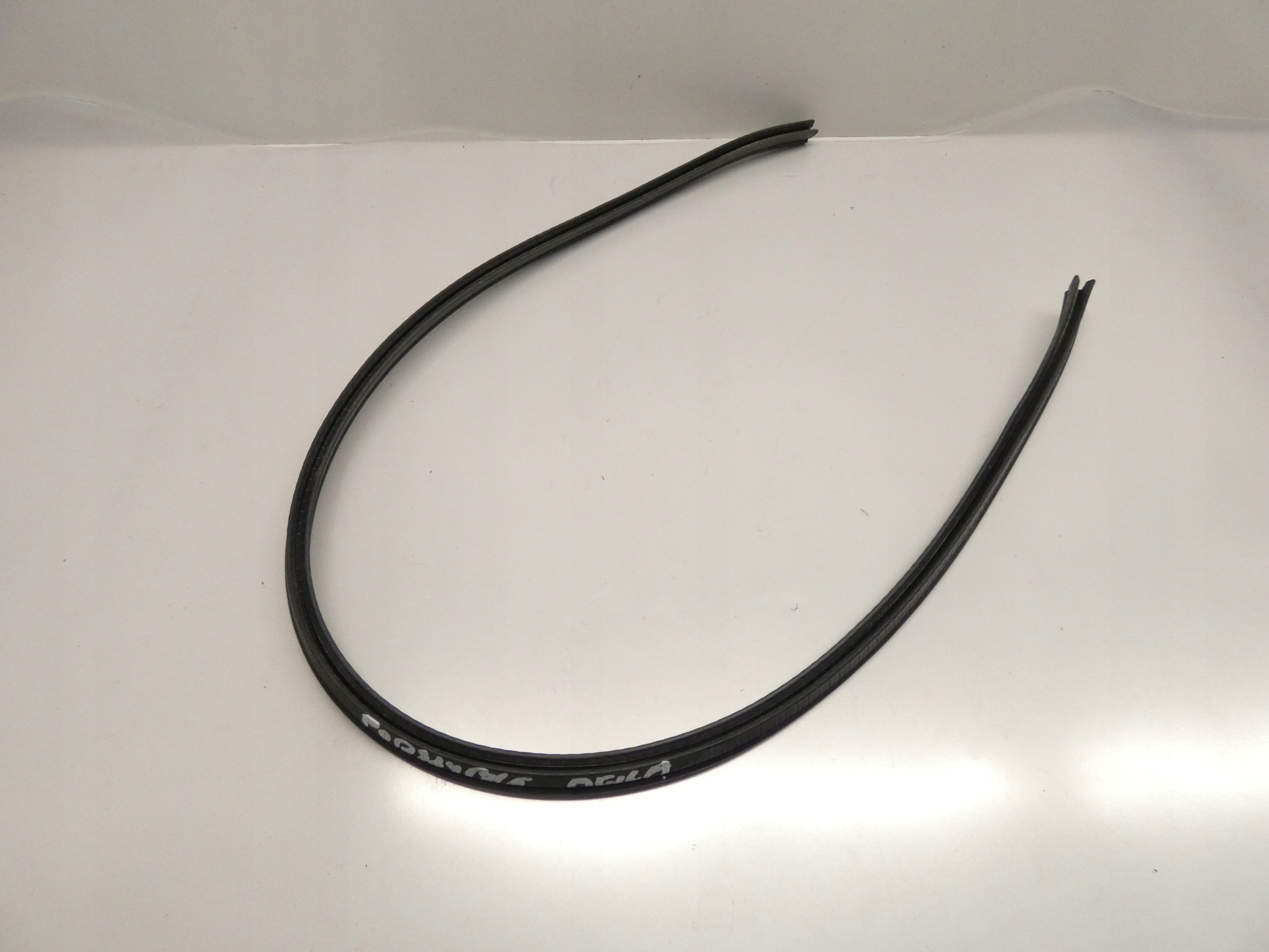gasket under the window bonnets OPEL AGILA II B SPLASH 08-14