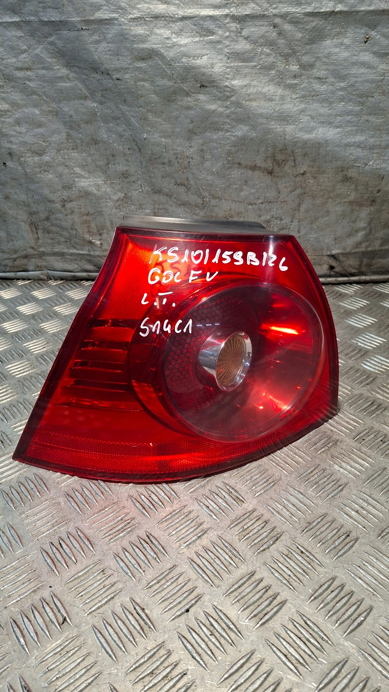 light left rear part VW GOLF V