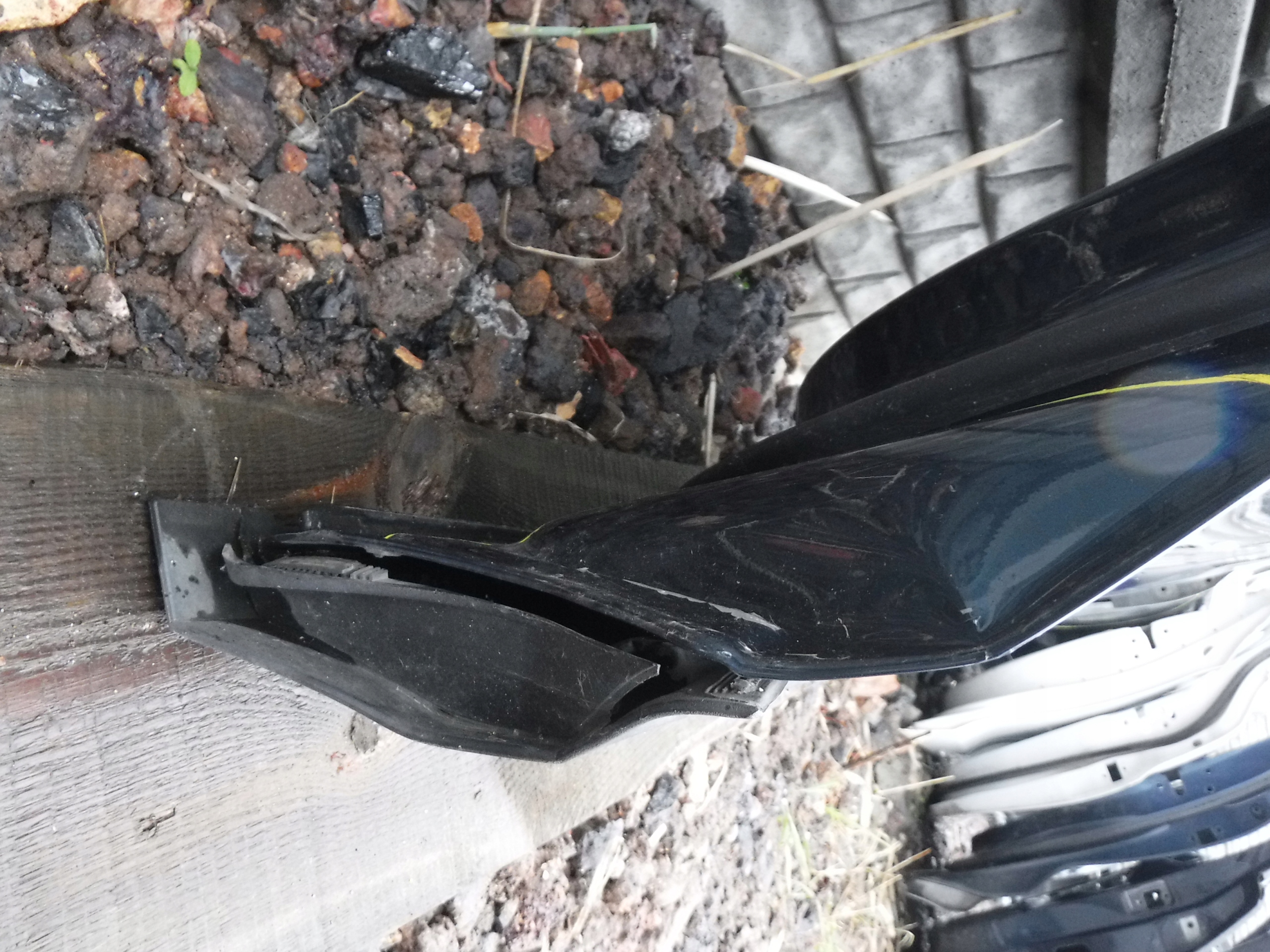 DRZWI PRZEDNIE PRAWE SKODA KODIAQ ORYGINAŁ Producent części Skoda OE