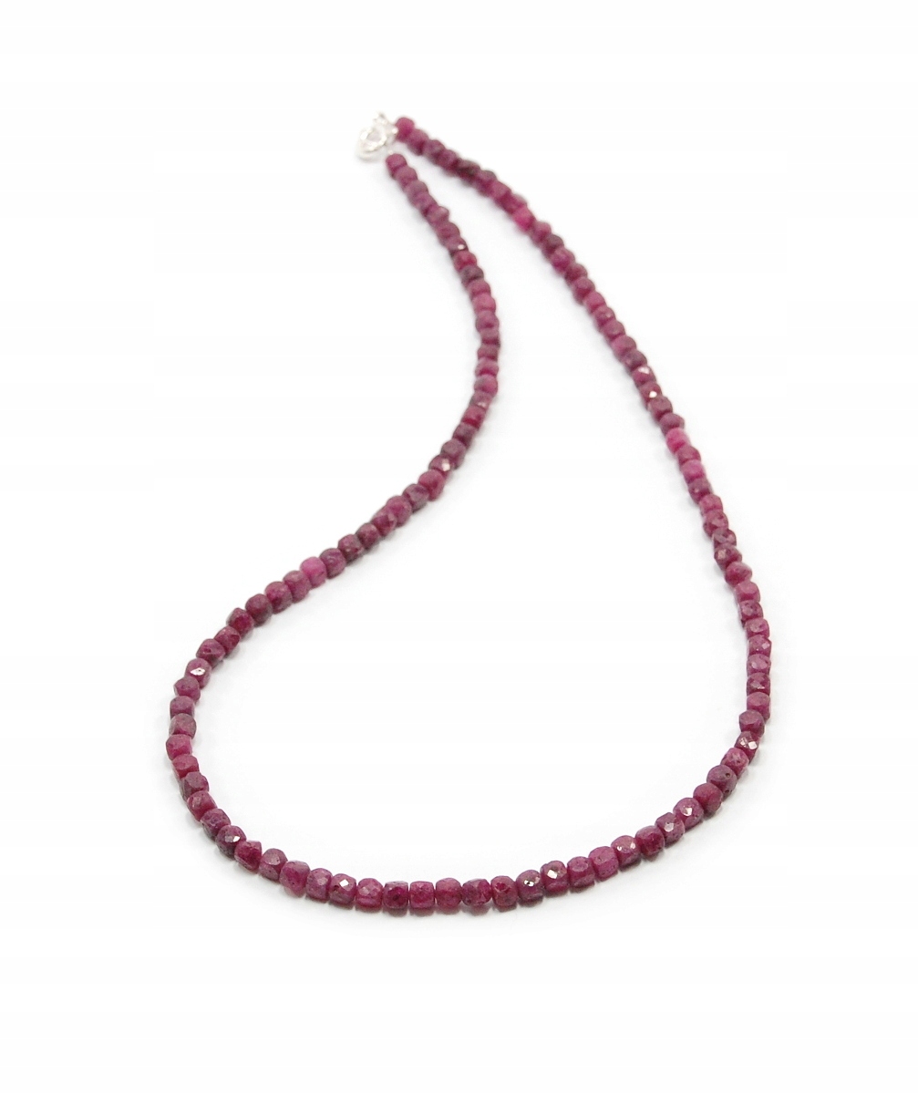 Přírodní náhrdelník Rubíny červené korundy kostky fazetované 4mm stříbro