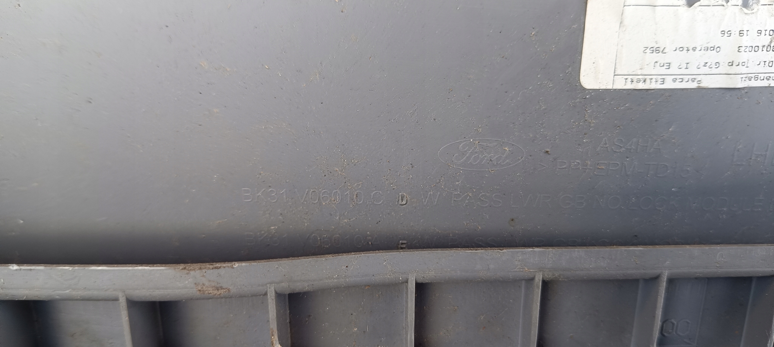 pretinac suvozača suvozača Ford Custom BK31-V06010-CDW