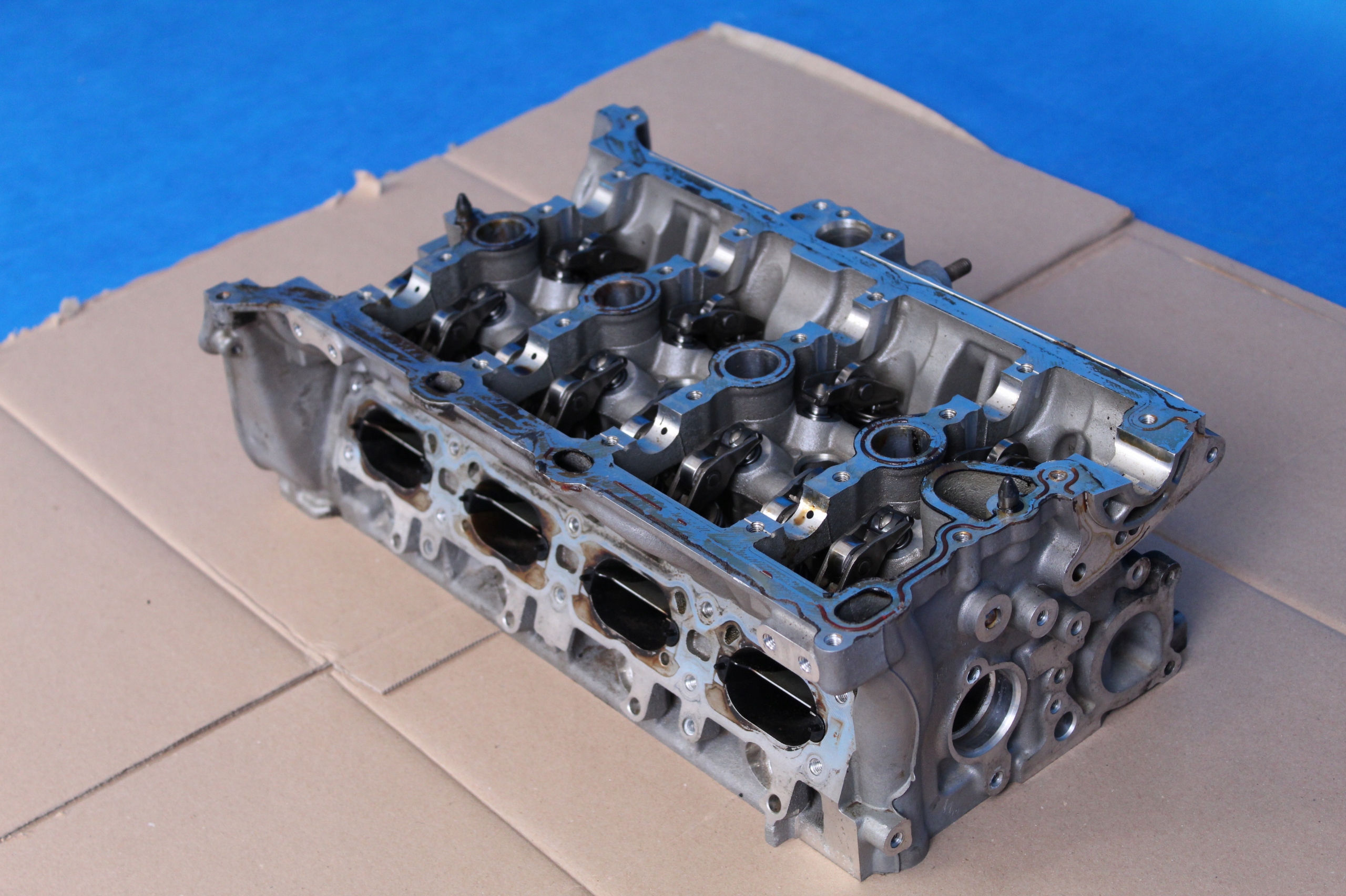 AUDI TT 1 8 TFSI GLOWICA CJSA CJS 17R 06K103063AK Part manufacturer Audi OE