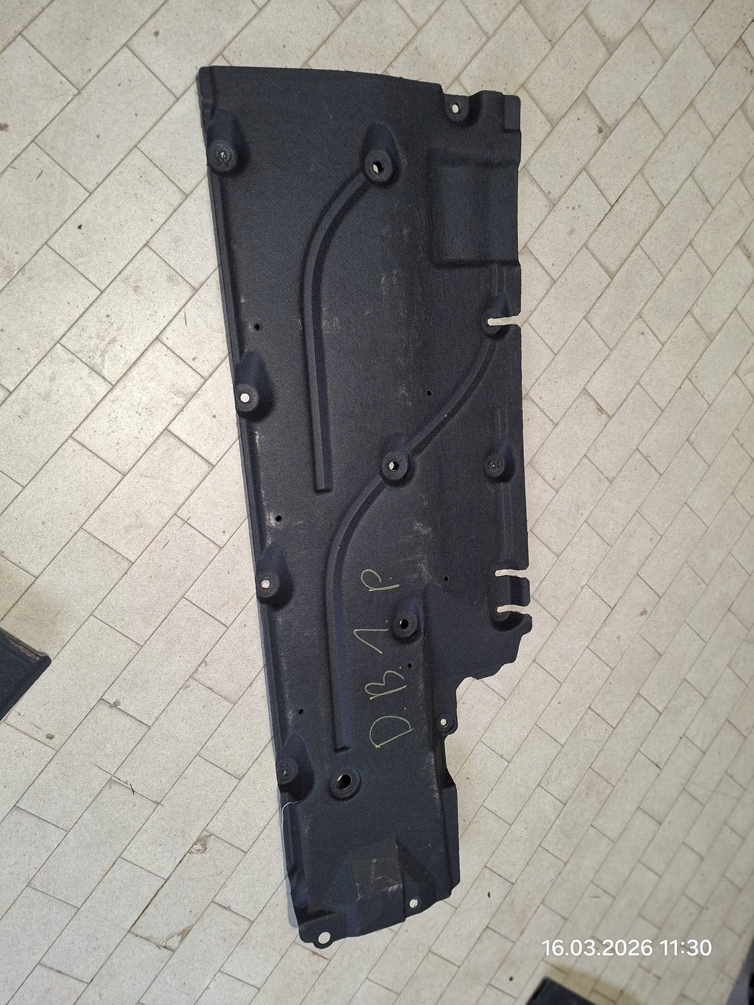 cover chassis right side Dacia Bigster 748144655R