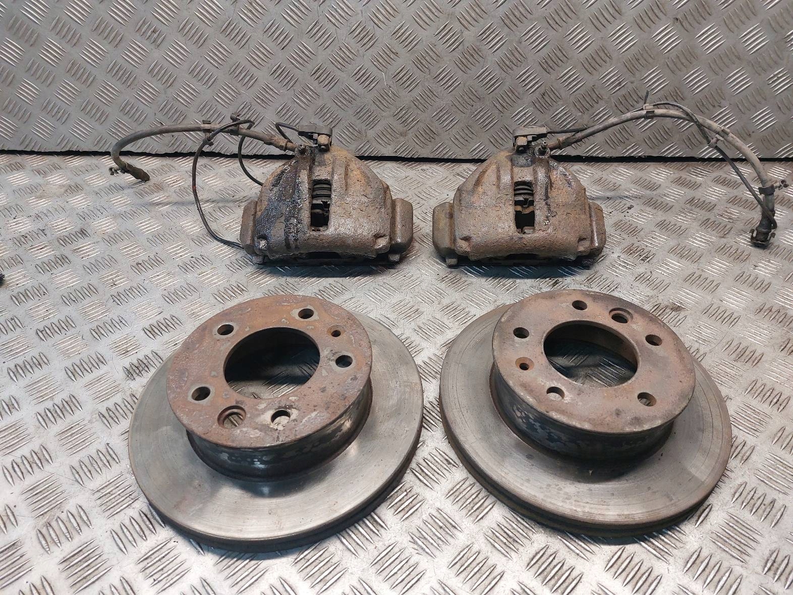 discs brake front + plates + calipers VOLKSWAGEN LT 35 2.5 TDI