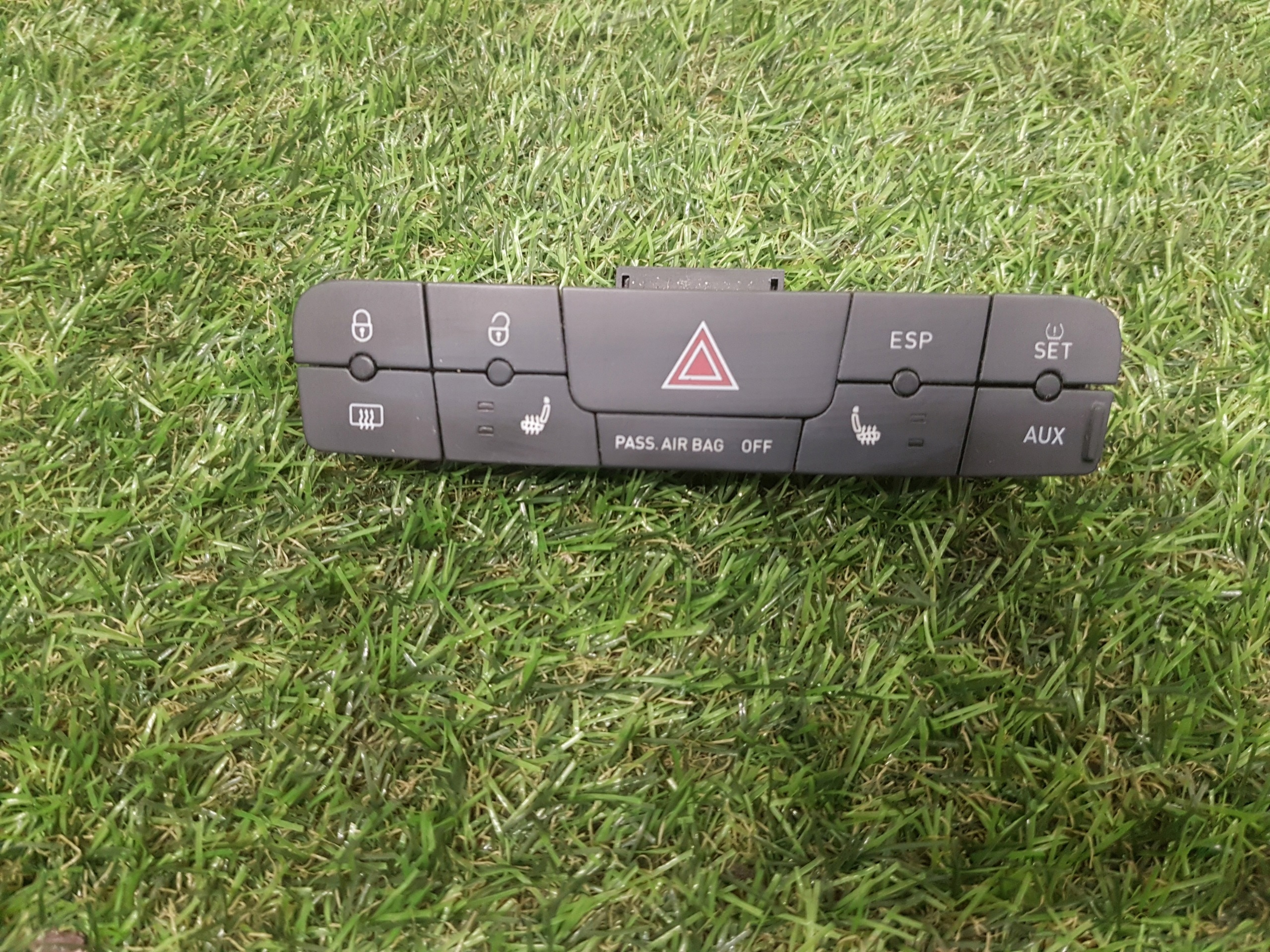 PANEL kapcsolók SEAT IBIZA 4