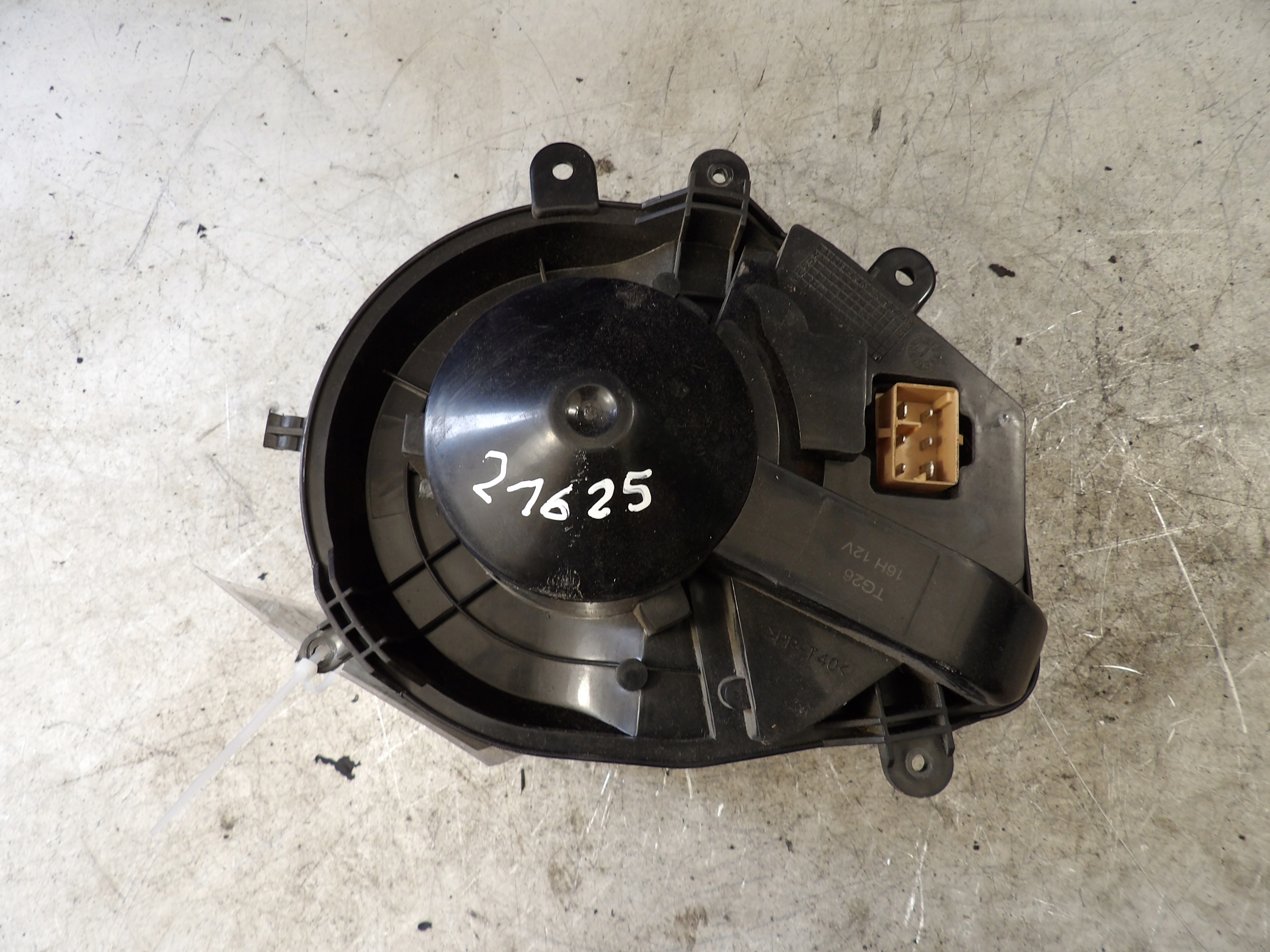 Volkswagen Passat B5 ventilátor topení 1,6B TG26