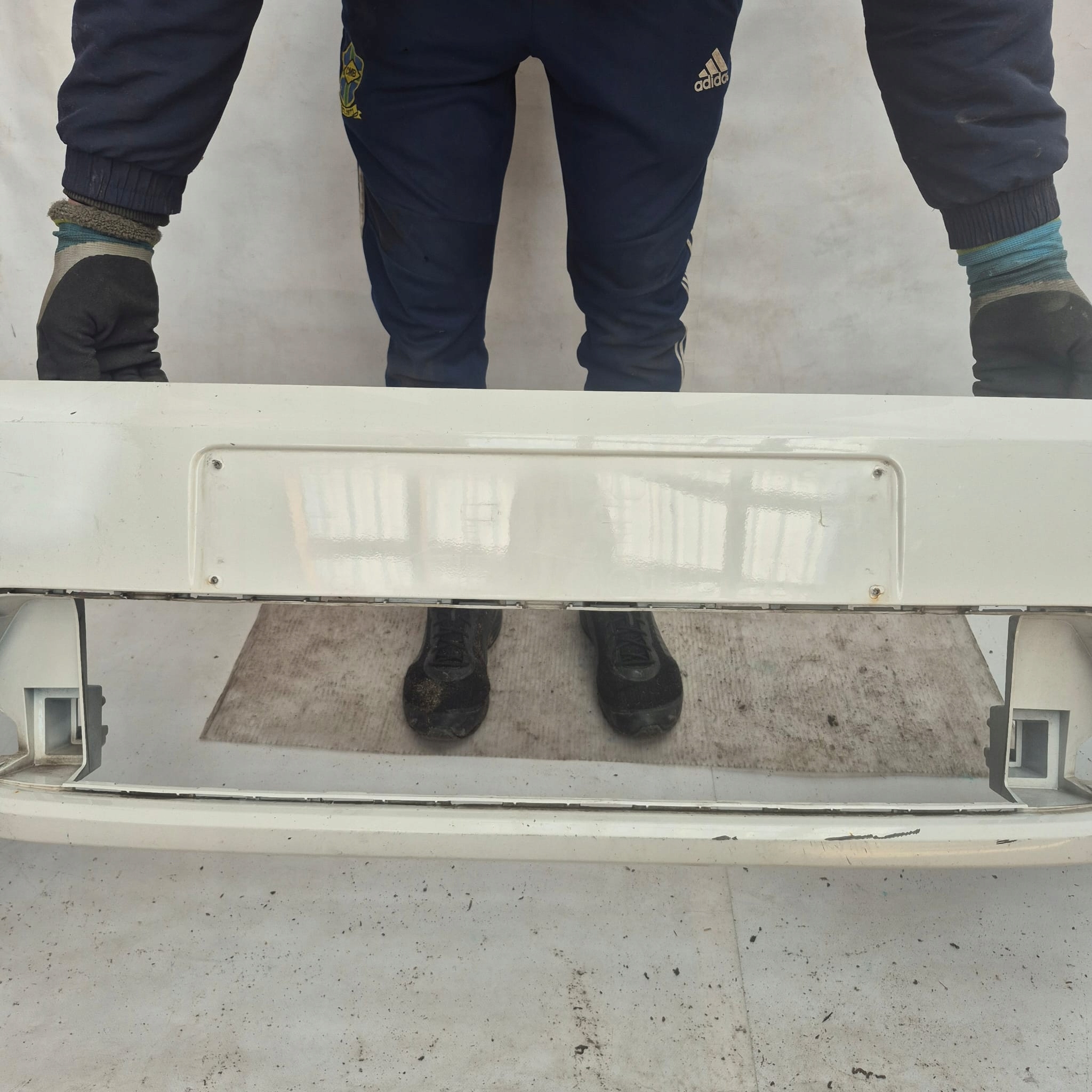 VW CADDY III LIFT 2K5 15 - bumper front front without DZIUR 2K5807221K