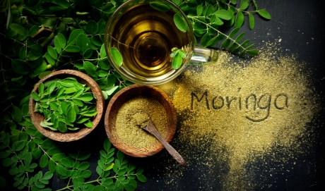 Olej MORINGA 100% naturalny oczyszczający tłoczony na zimno 30ml Marka Natur Planet