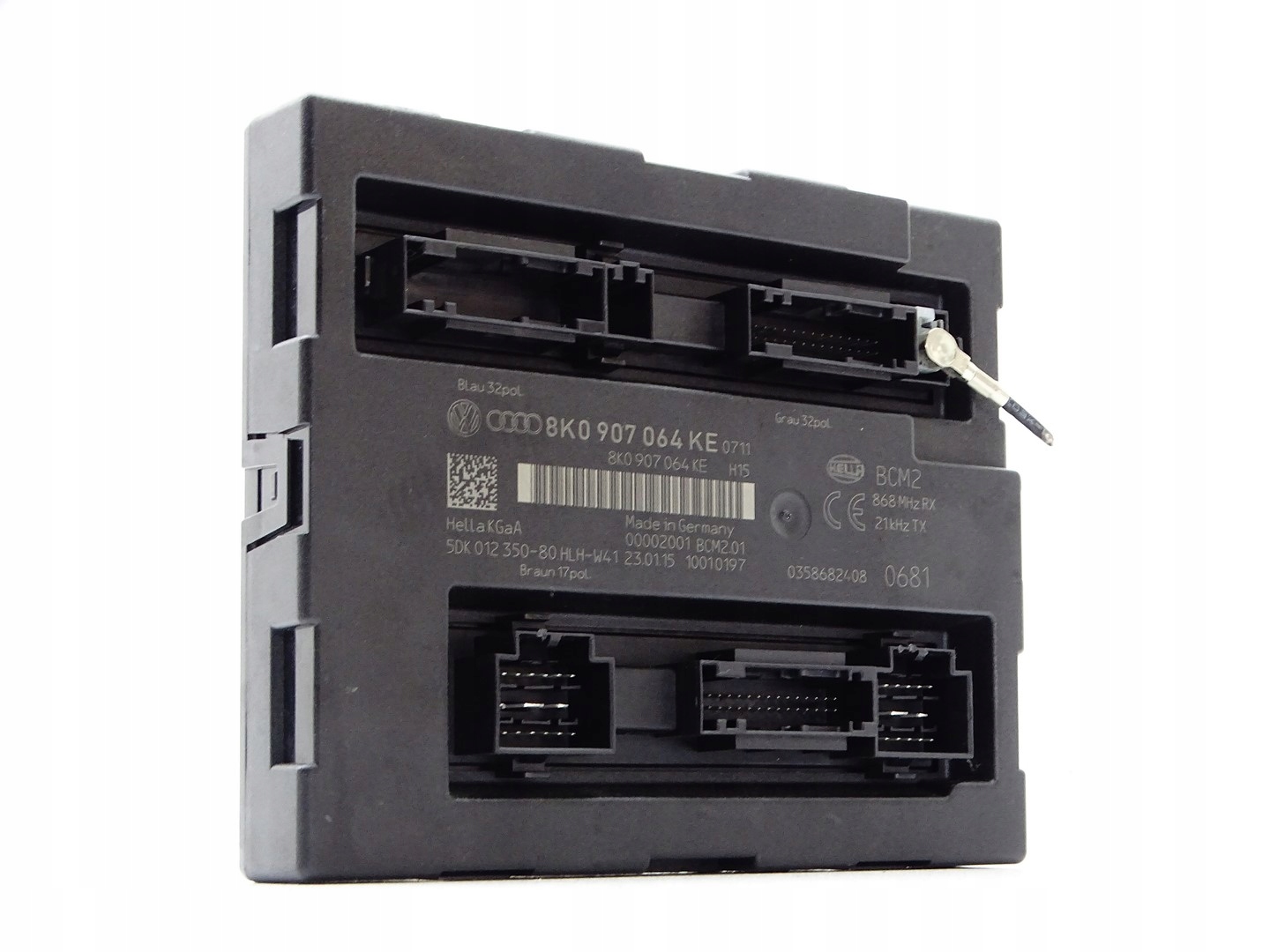 module computer control unit KOMFORTU BCM AUDI A5 8T LIFT 8K0907064KE