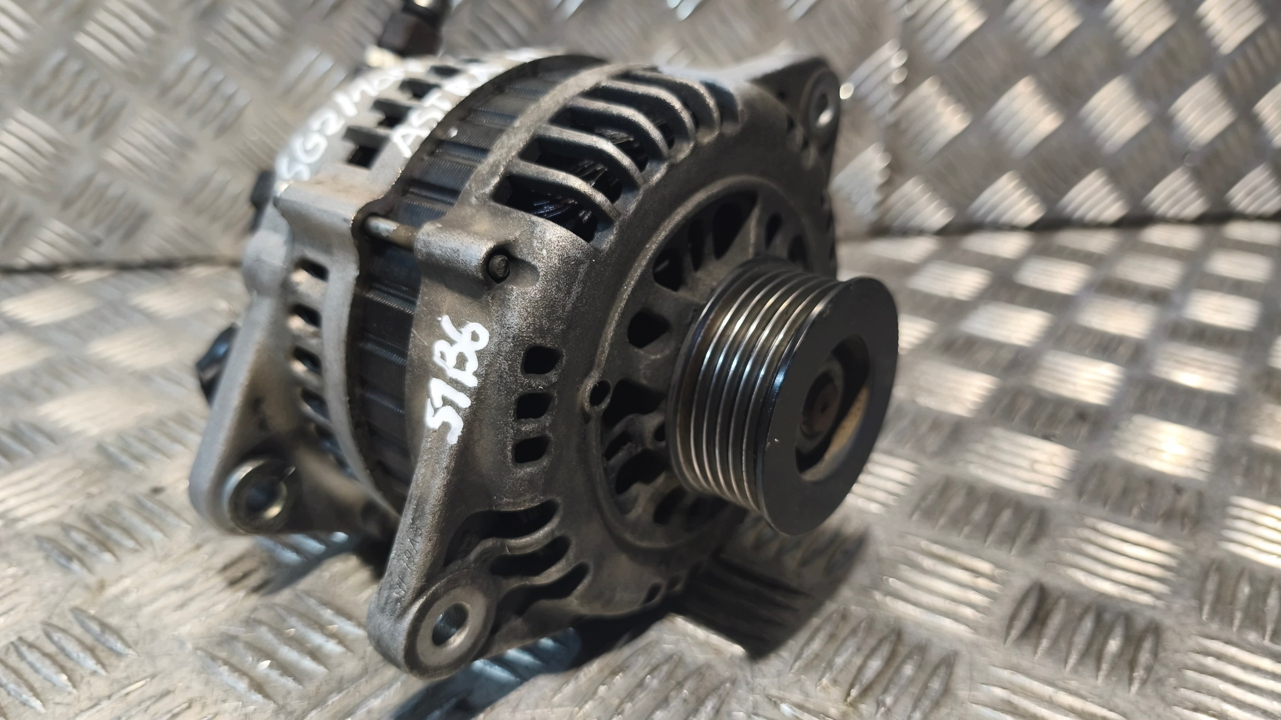 alternator OPEL ASTRA H 2004r 1.7D