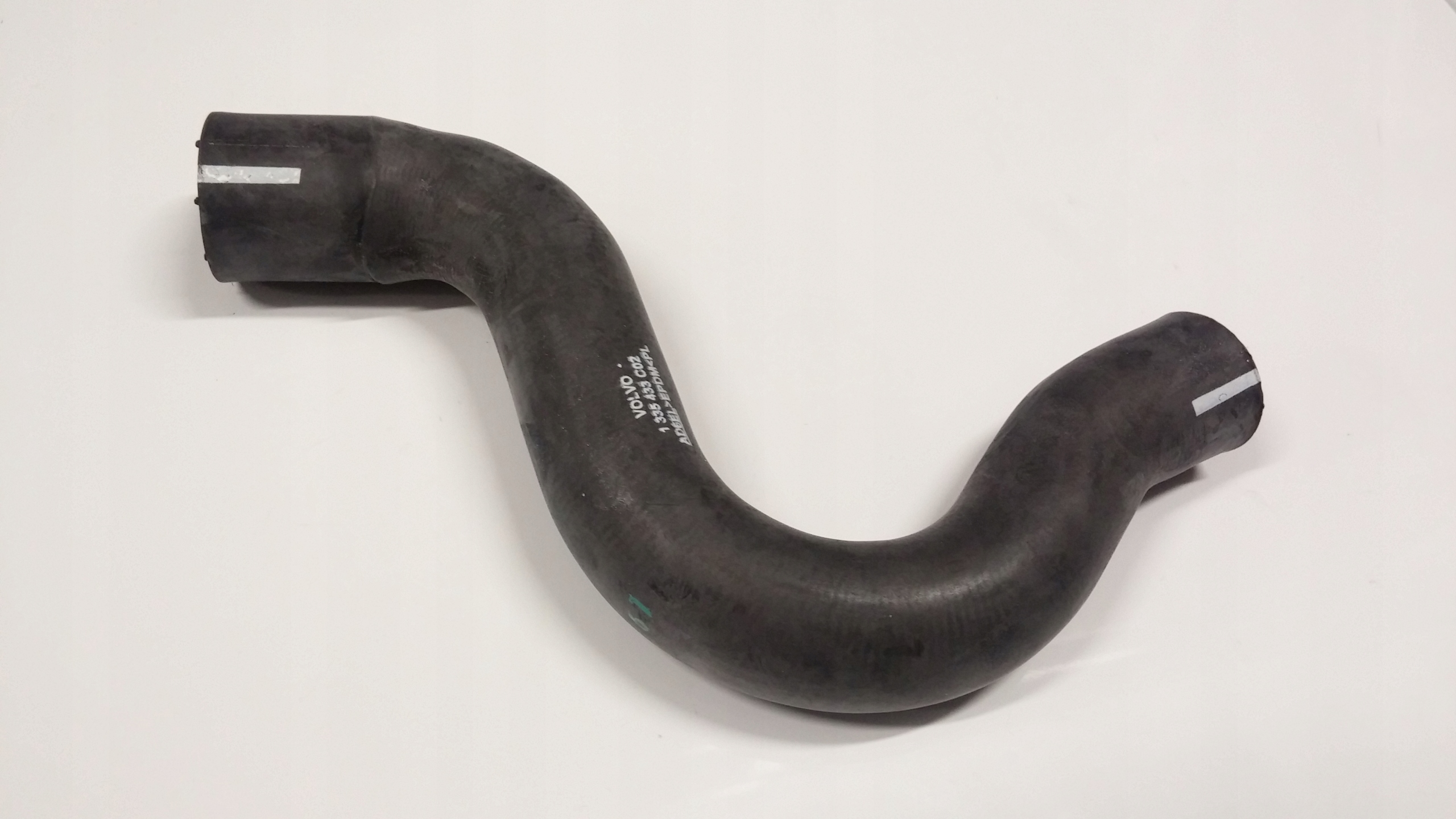 Volvo 850 S70 V70 C70 horní potrubí chladiče Oe 1335433