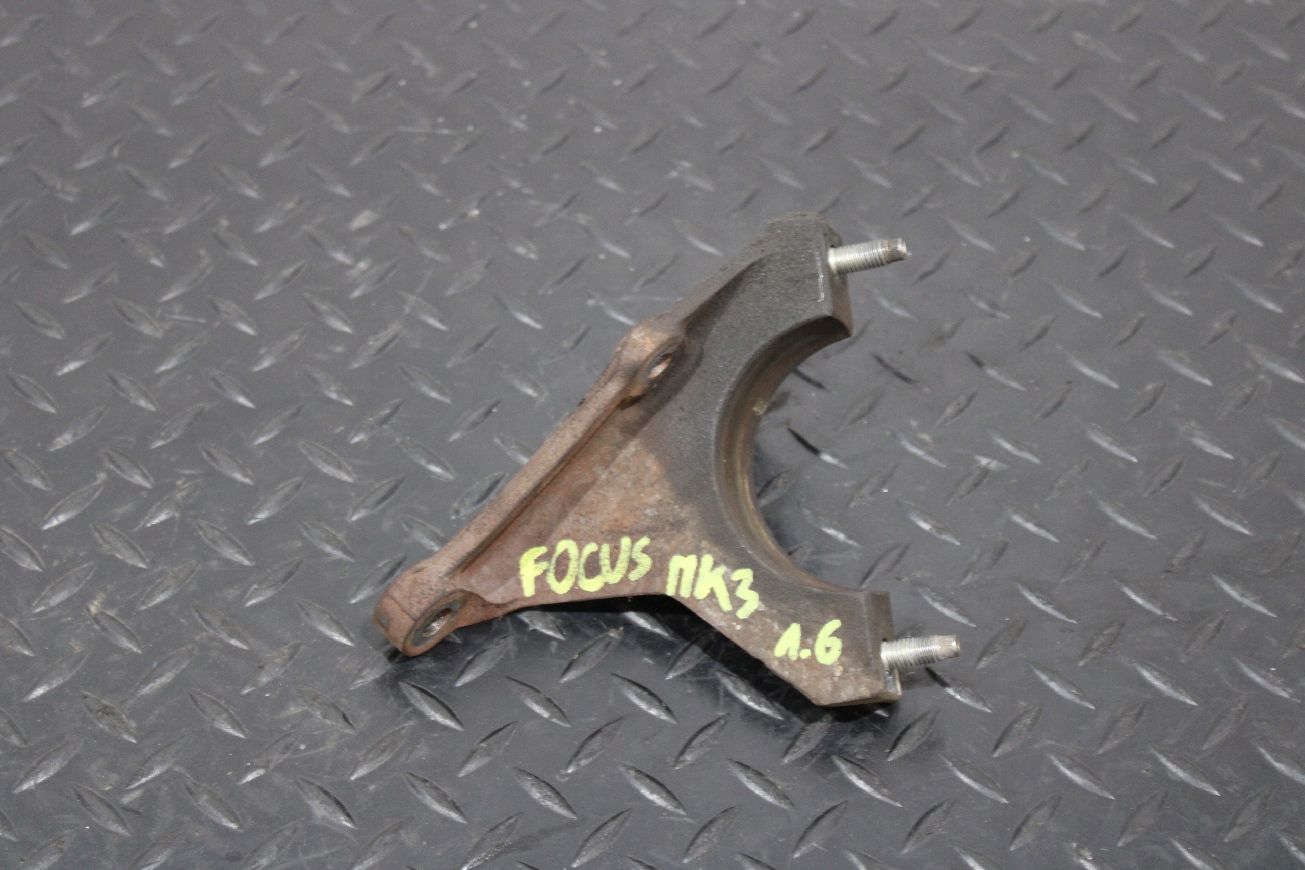 supporto Supporto Semiasse FORD FOCUS MK3