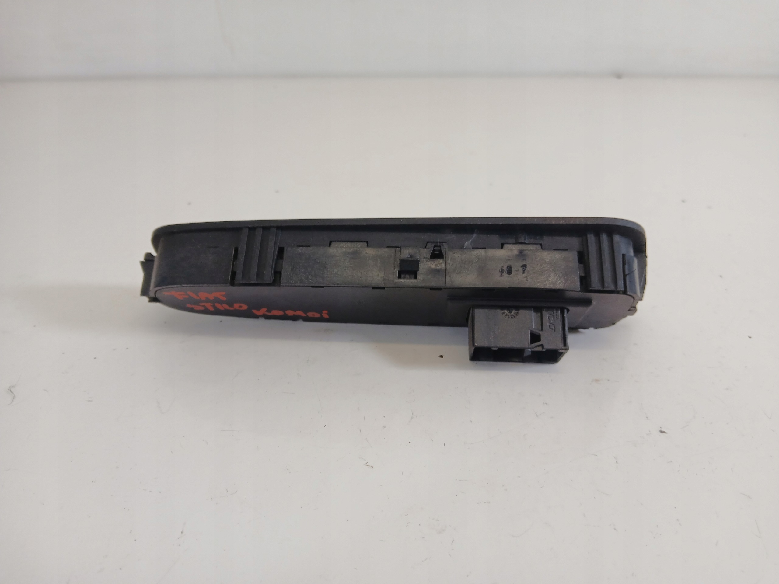 FIAT STILO PANEL okna levý předek