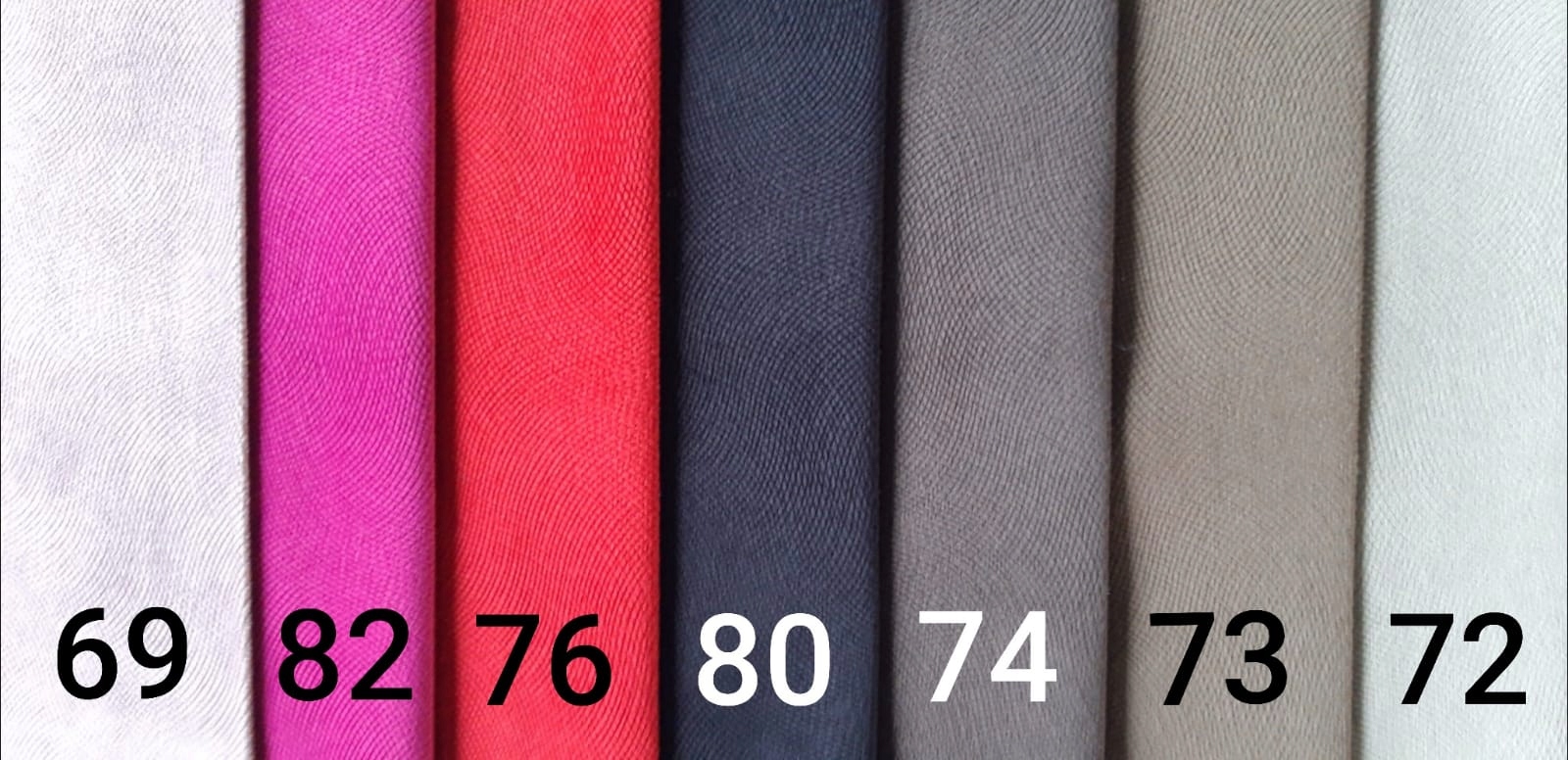 Panel, siedzisko gładkie, poduszka do szafy na wymiar. Wysokość mebla 5 cm