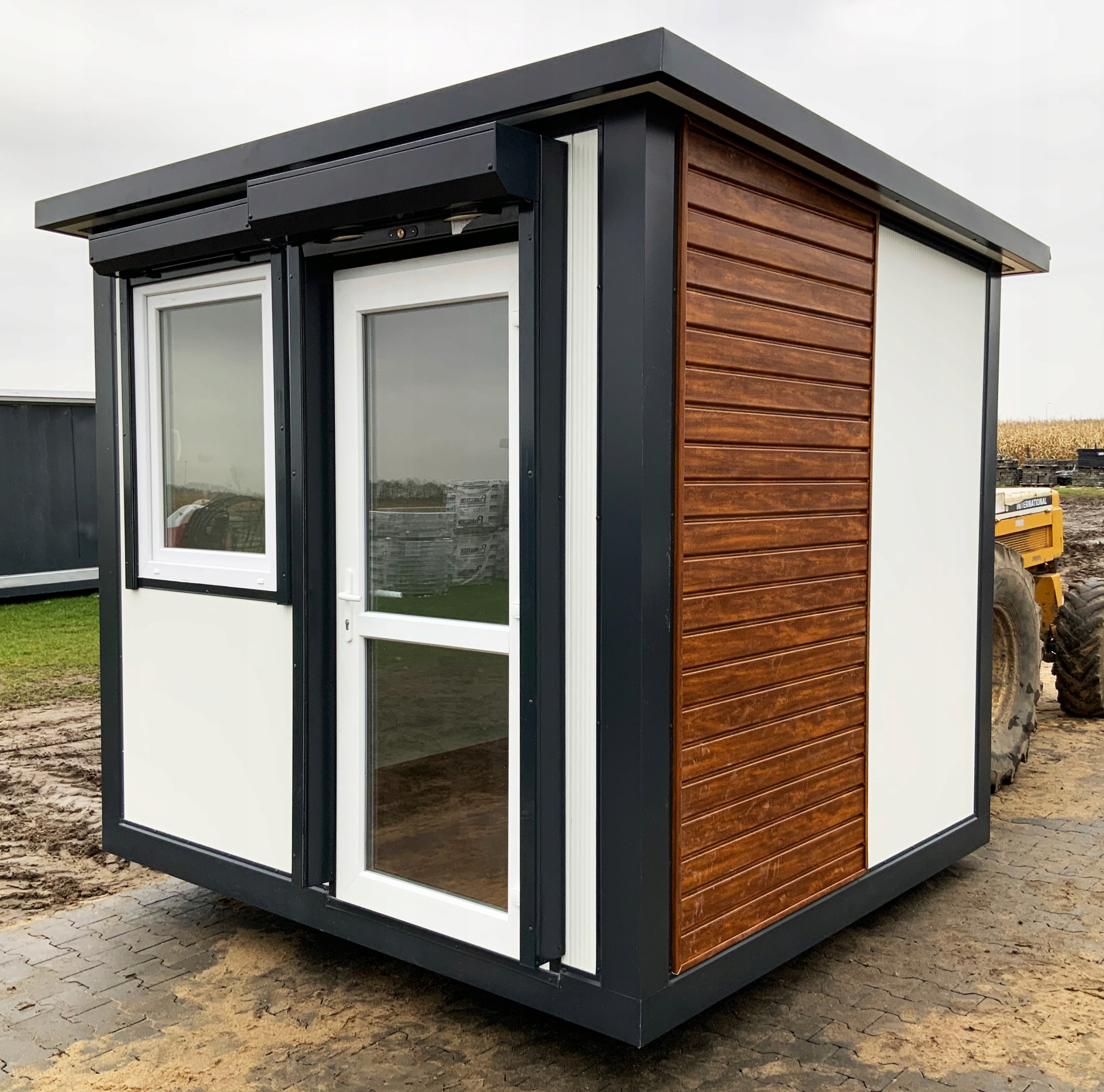 KONTENER SANITARNY STRÓŻÓWKA PORTIERNIA BIUROWY Marka inny