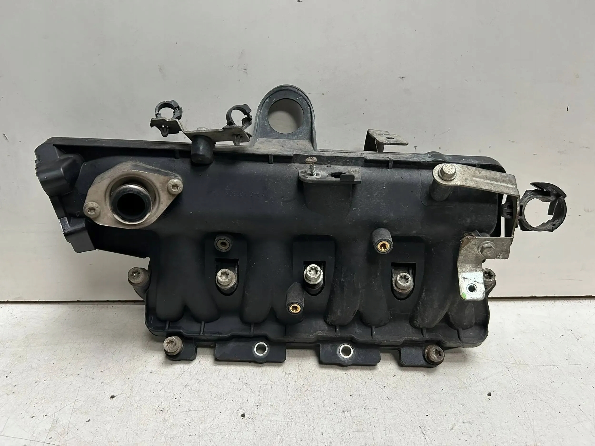 коллектор Впускный suzuki SWIFT 1.3 Дизель