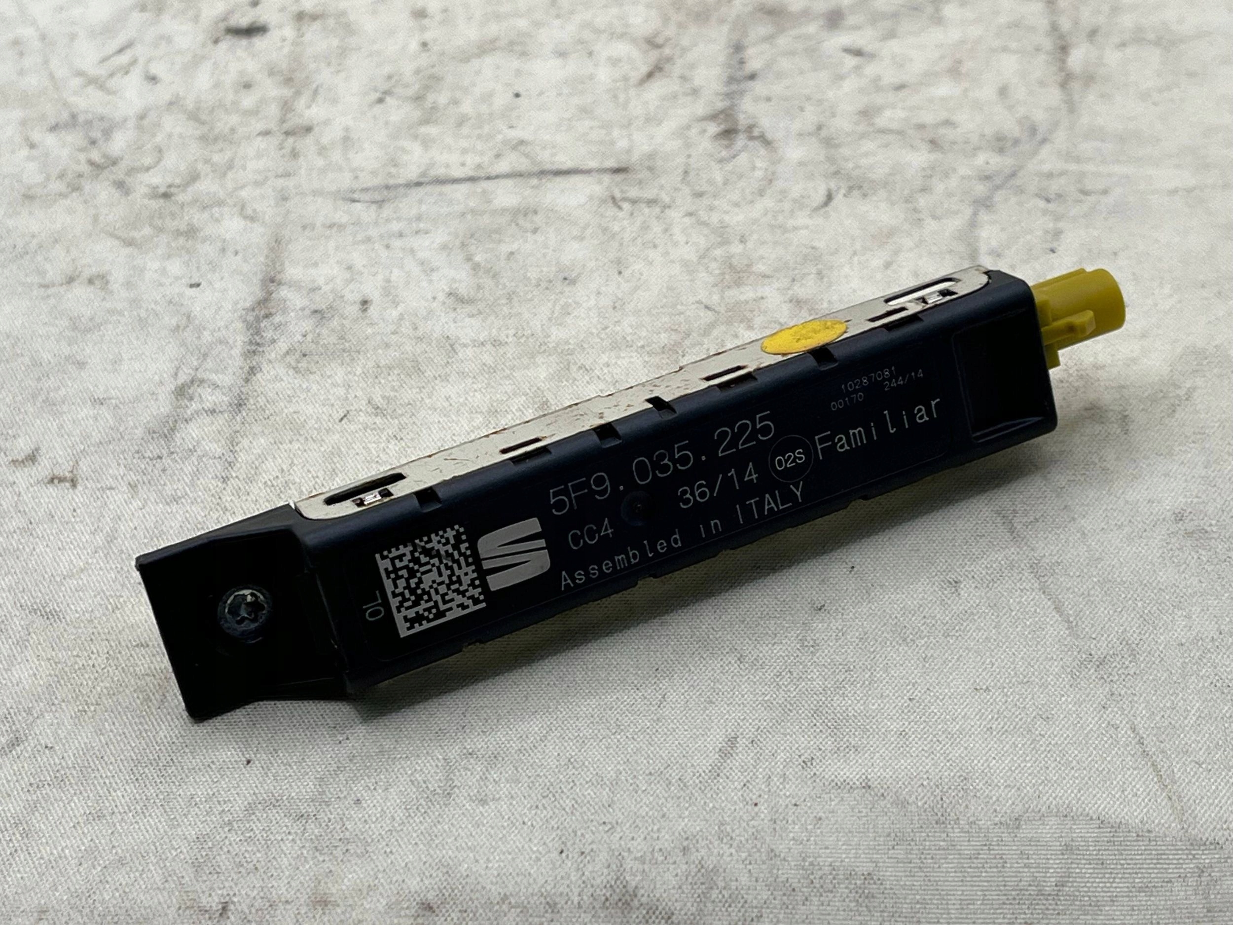 amplifier ANTENY SEAT LEON III 5F 5F9035225 !J