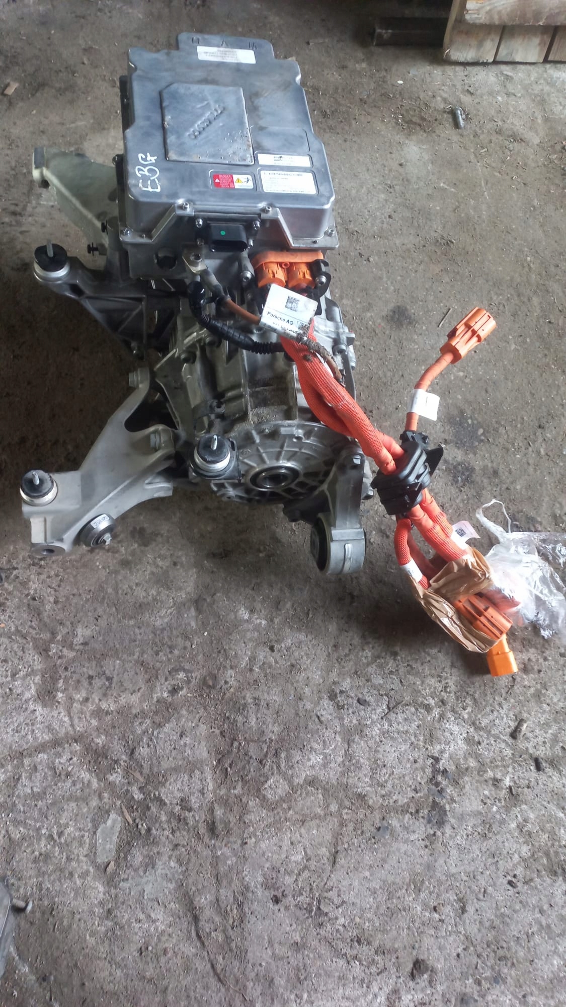 engine electrical front PORSCHE TAYCAN TURBO S AUDI ETRON GT 589Ps 1