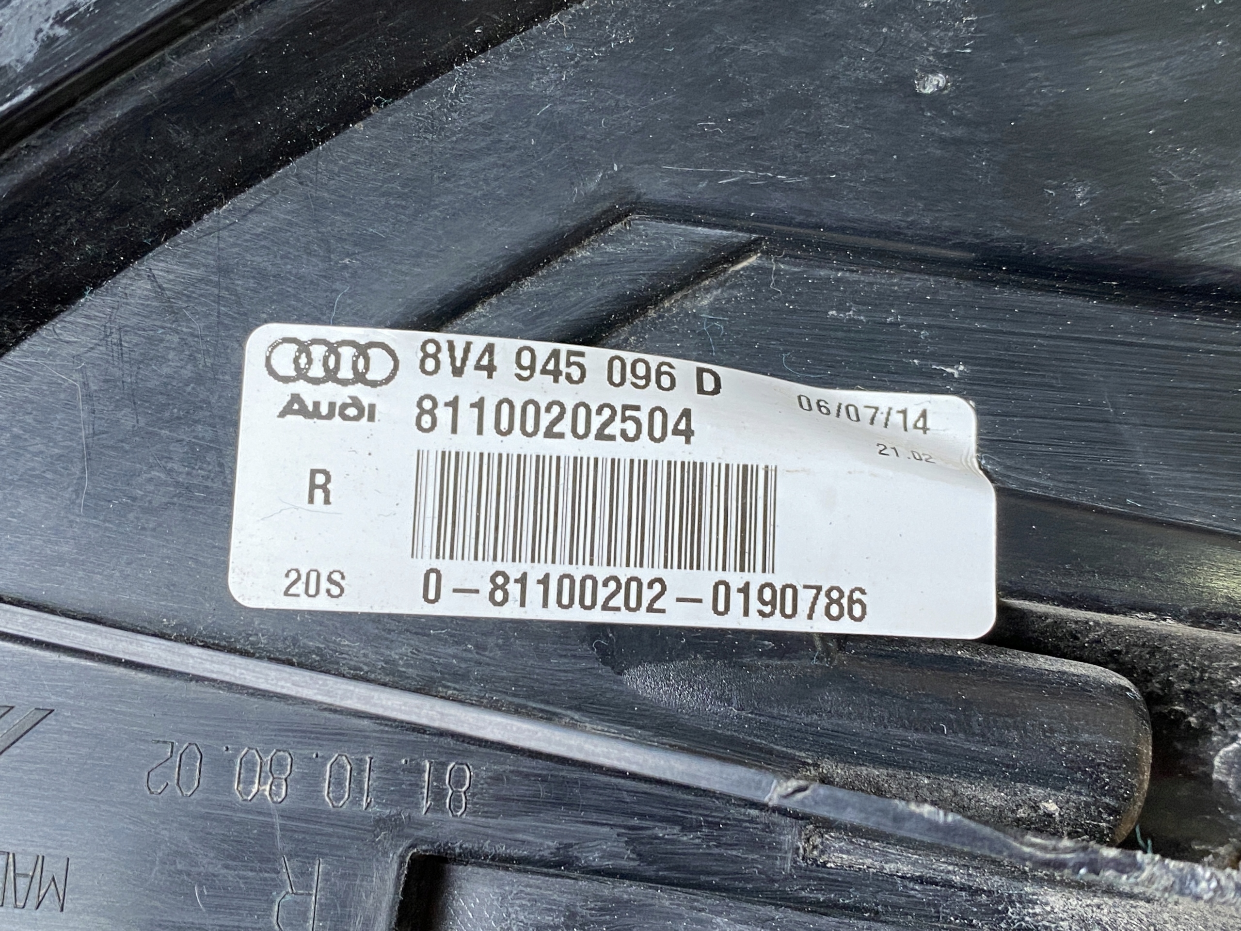 AUDI A3 8V SPORTBACK light right rear part 8V4945096D
