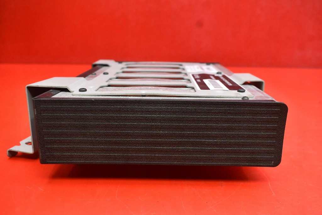 amplifier RADIA 04760902AB CHRYSLER 300M 98-04