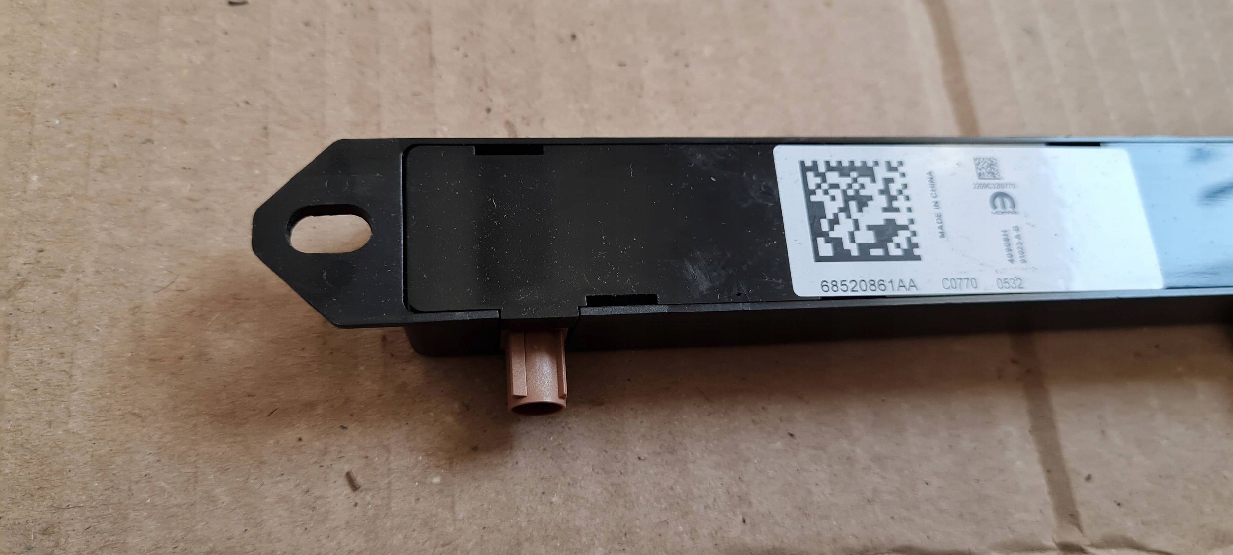 Jeep Grand Cherokee WL 2022 module control unit ANTENY 68520861AA